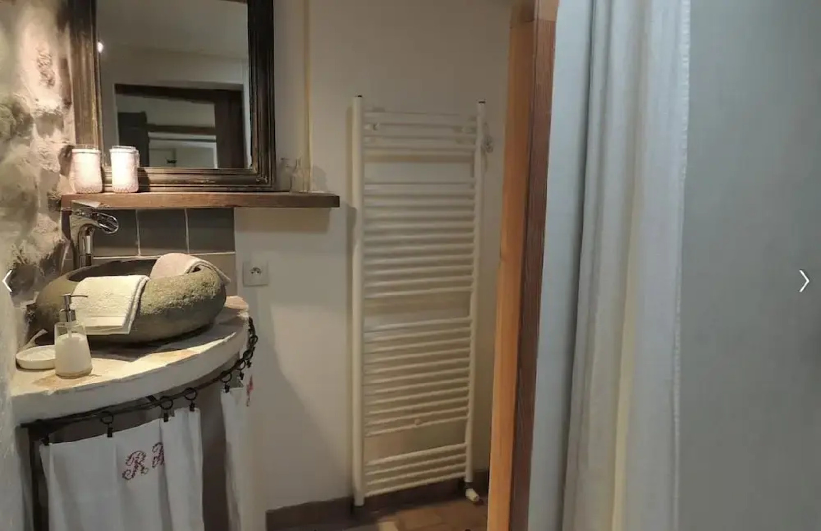 Le Soustet Des Auches