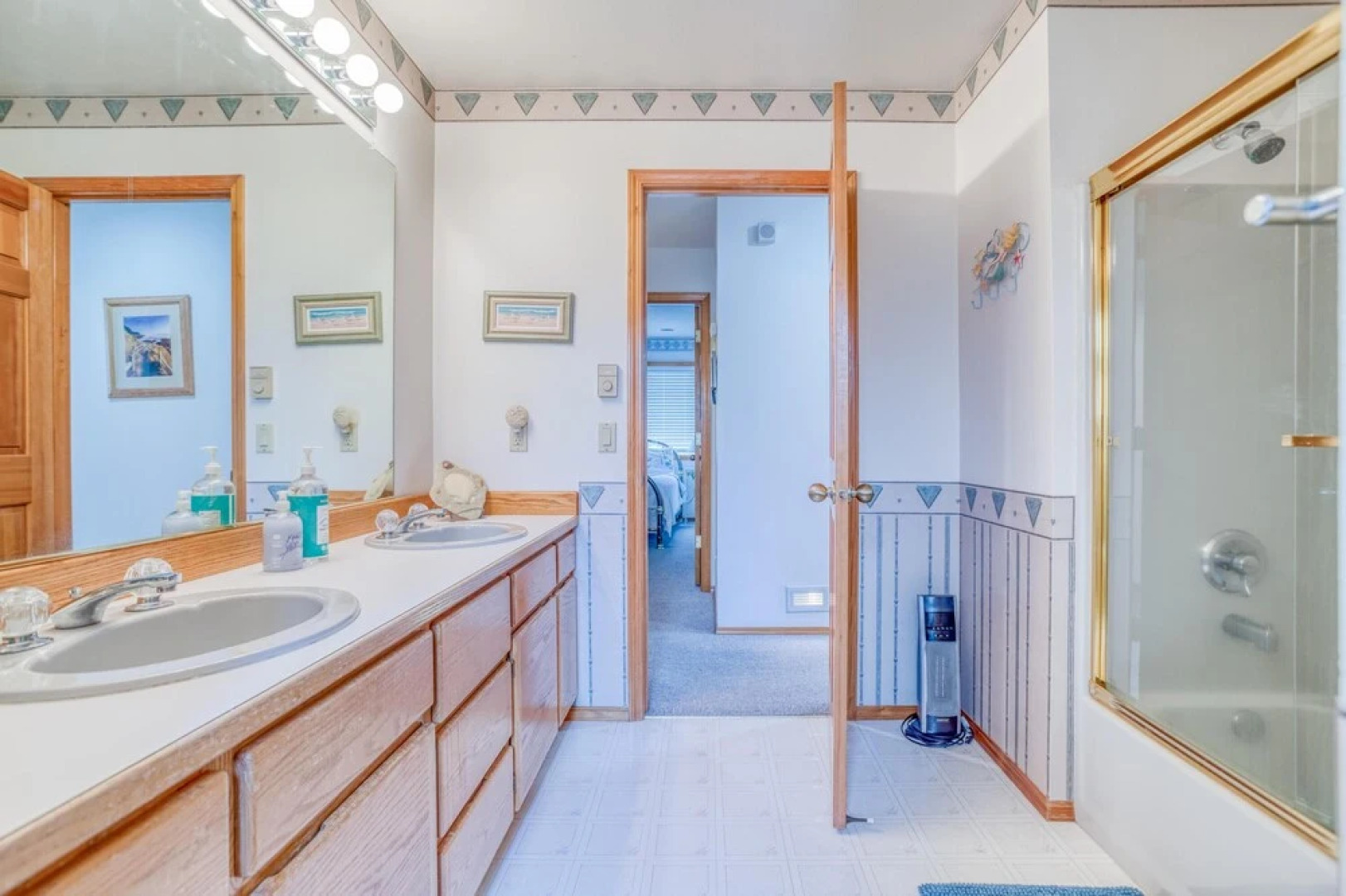 Amazing Ocean Views (MCA 448)