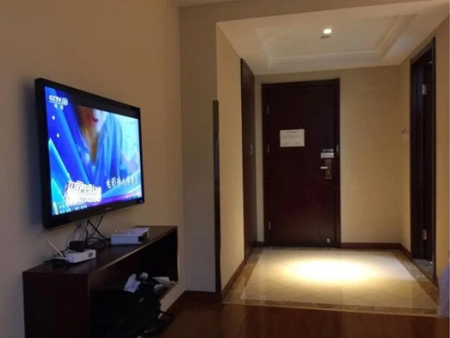 Green Tree Inn Ningbo Train East Station Business Hotel