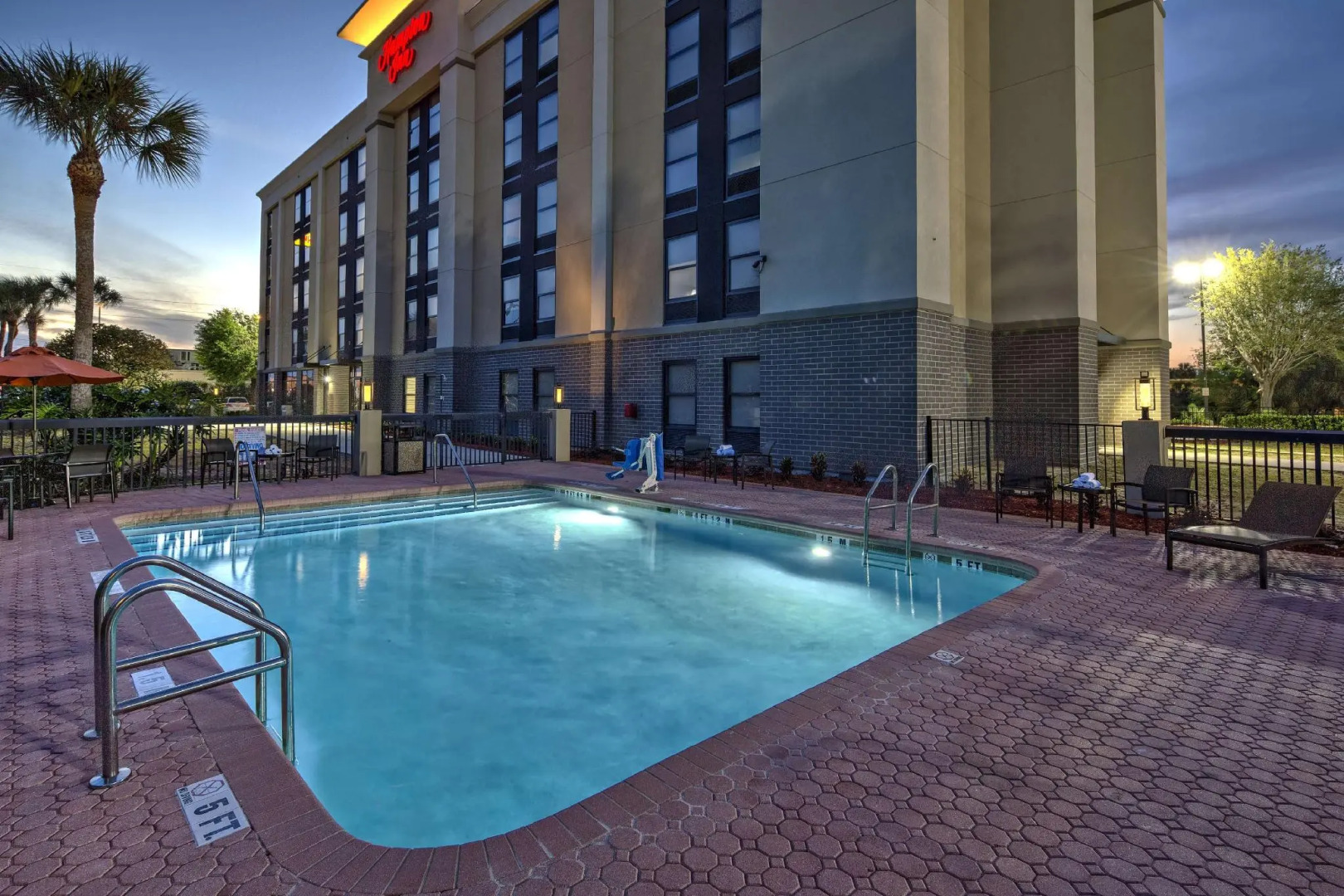 Hampton Inn Orlando-Maingate South