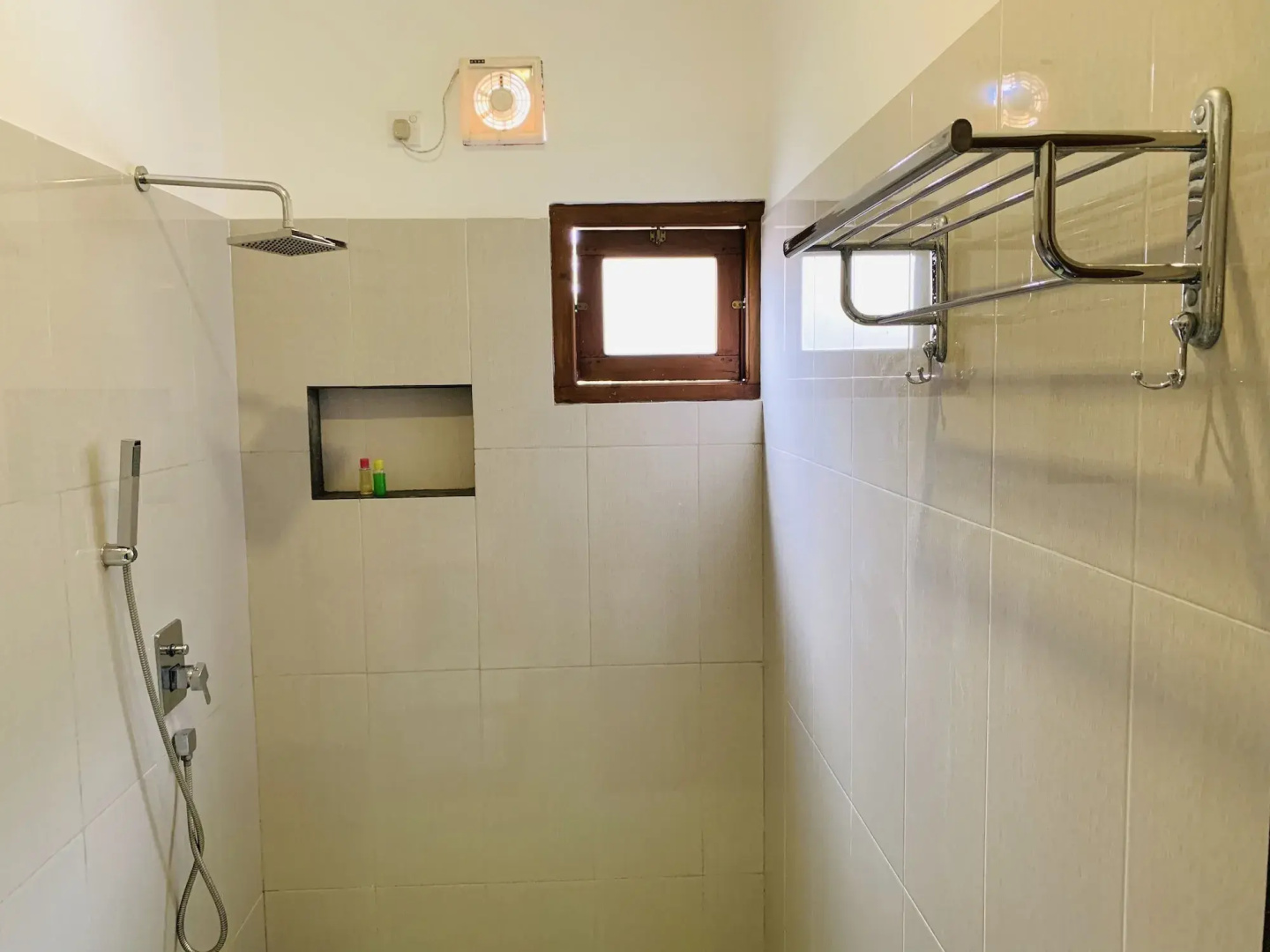Sam's Guest House
