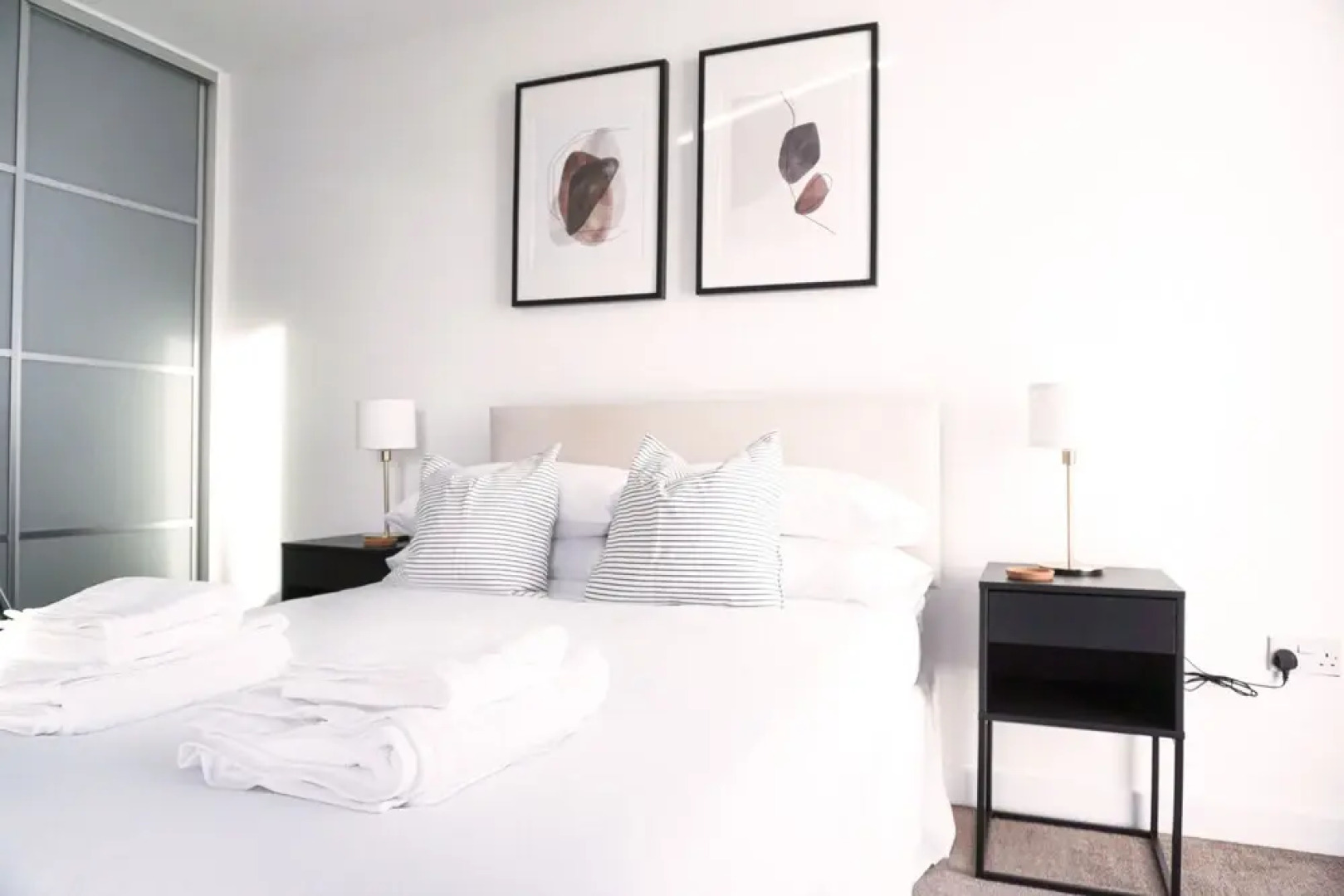 City Centre Apartment - Free Parking, Wifi & Netflix