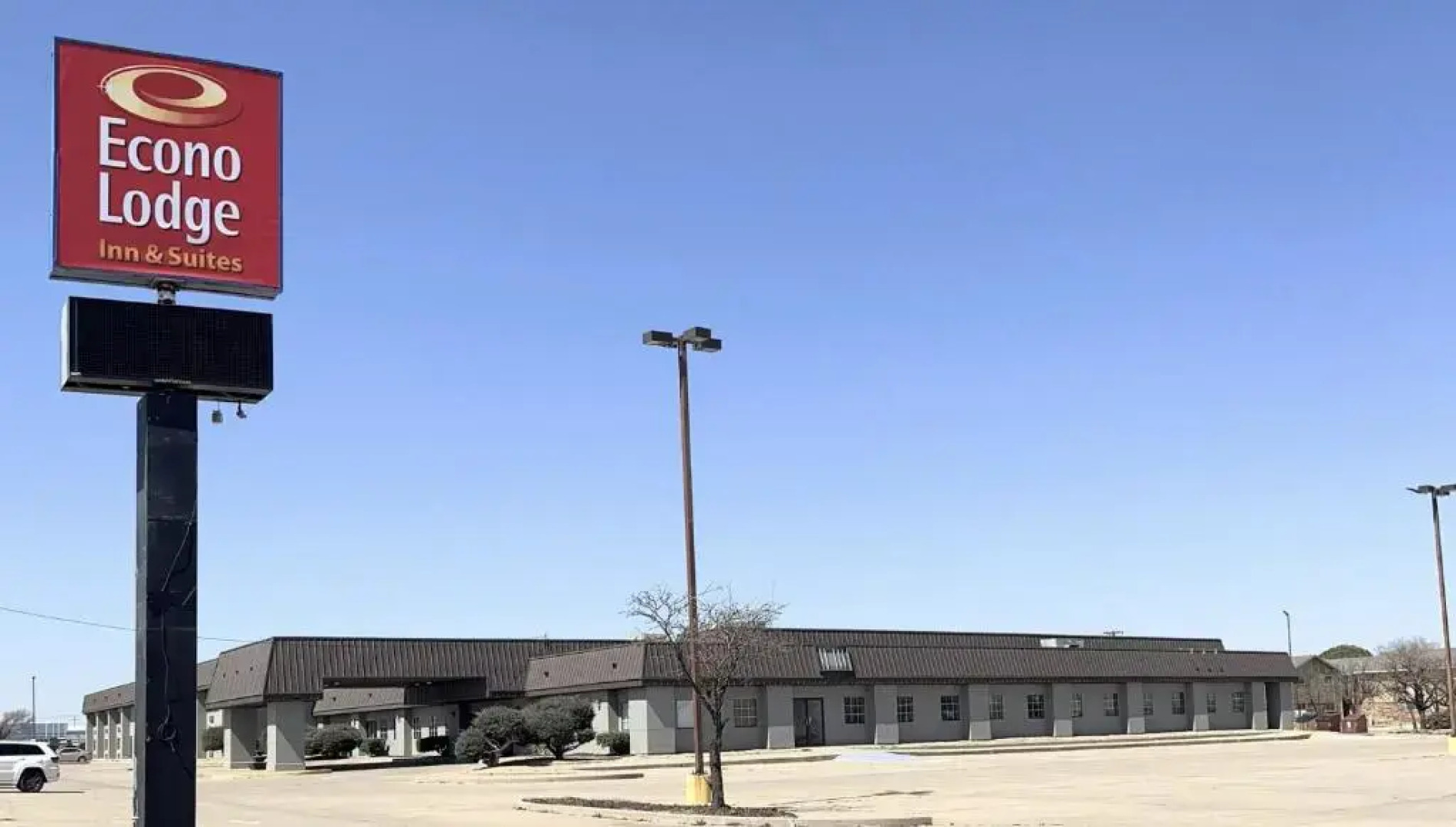 Super 8 by Wyndham Altus