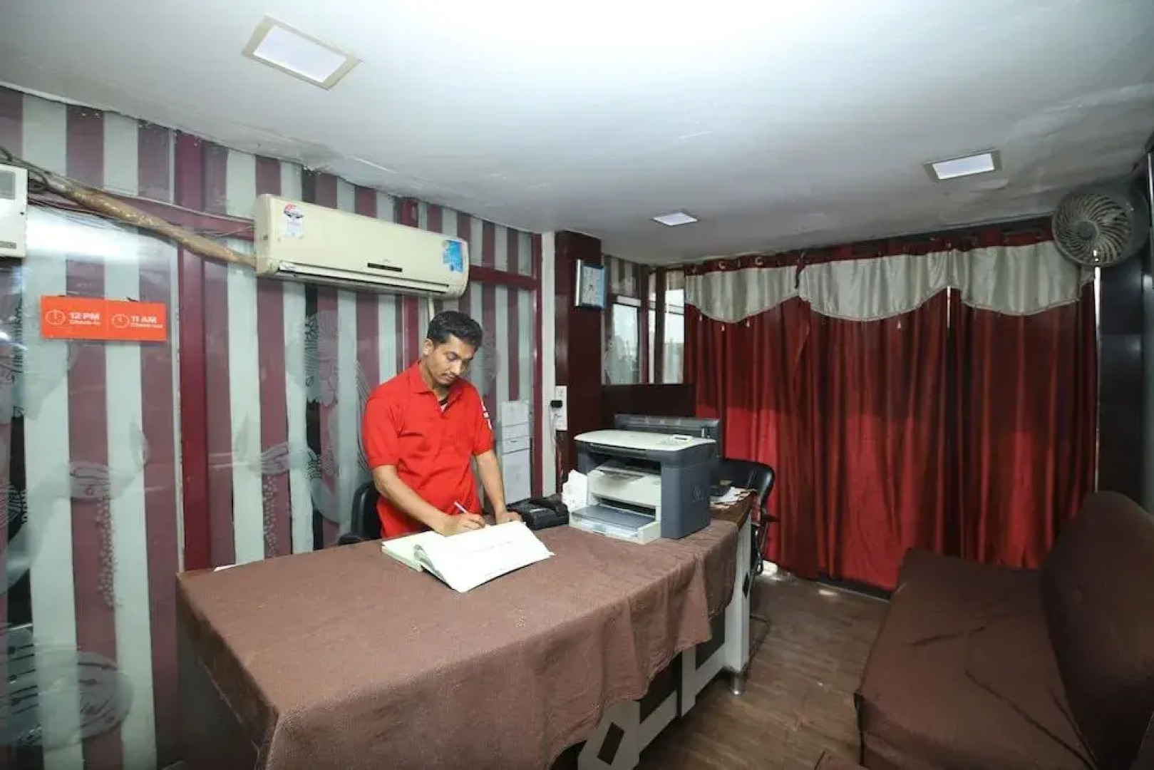 Hotel Deep Palace by OYO Rooms