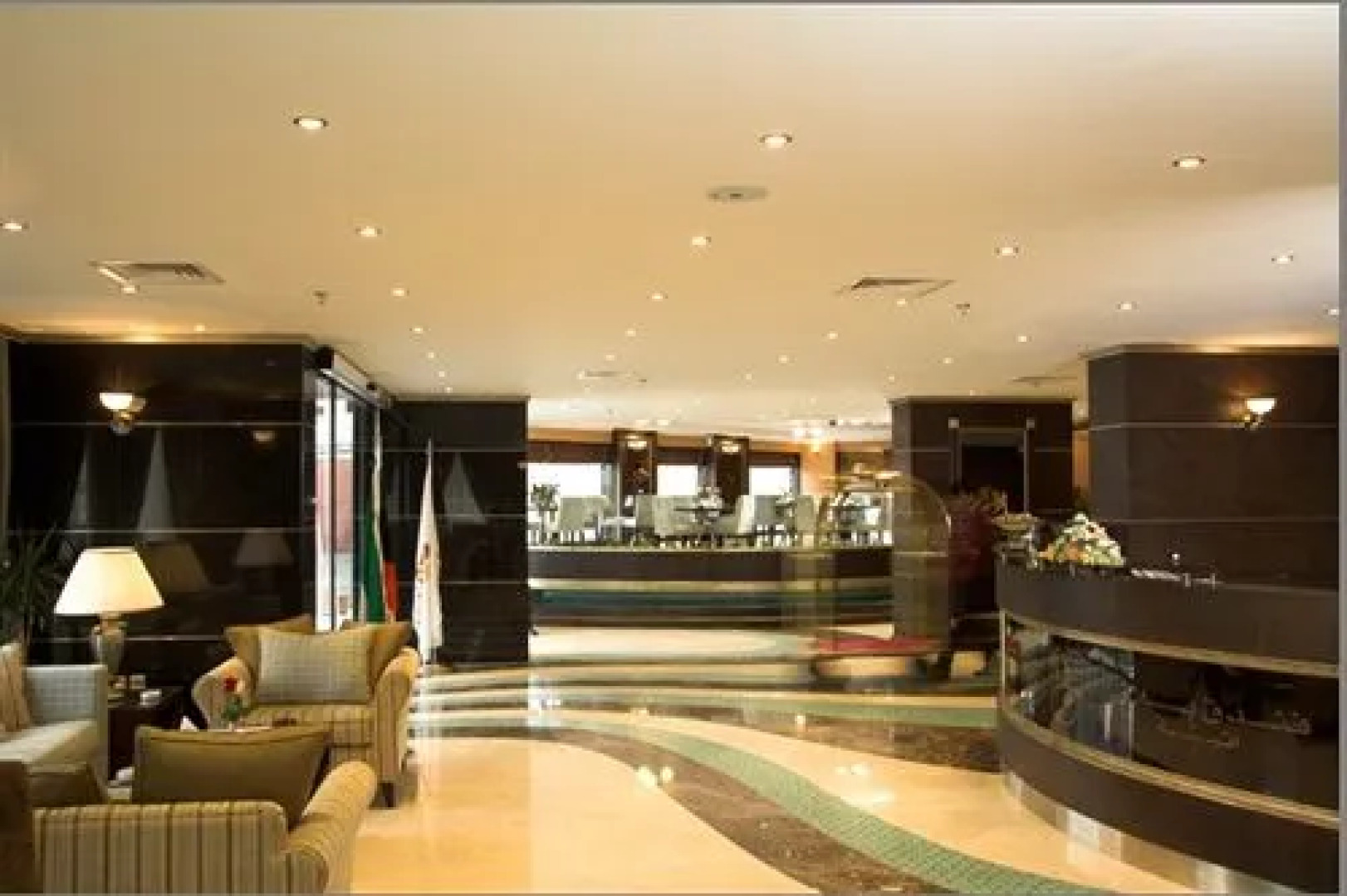 Plaza Athenee Hotel Kuwait