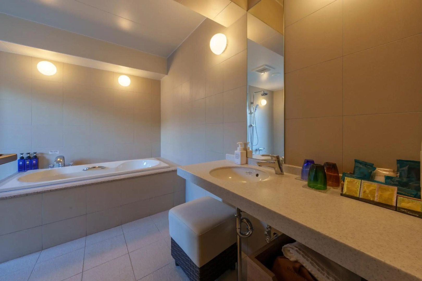 Grandvrio Resort Ishigakijima Oceans Wing Hotel