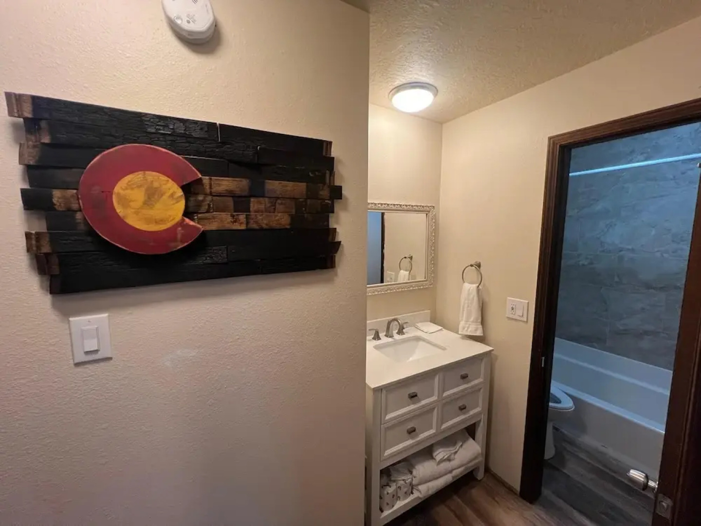 Dillon Valley East 2 Bed 2 Bath Dvjt