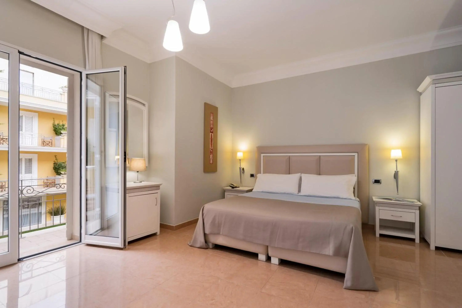 Victoria Palace Hotel & Zen Wellness