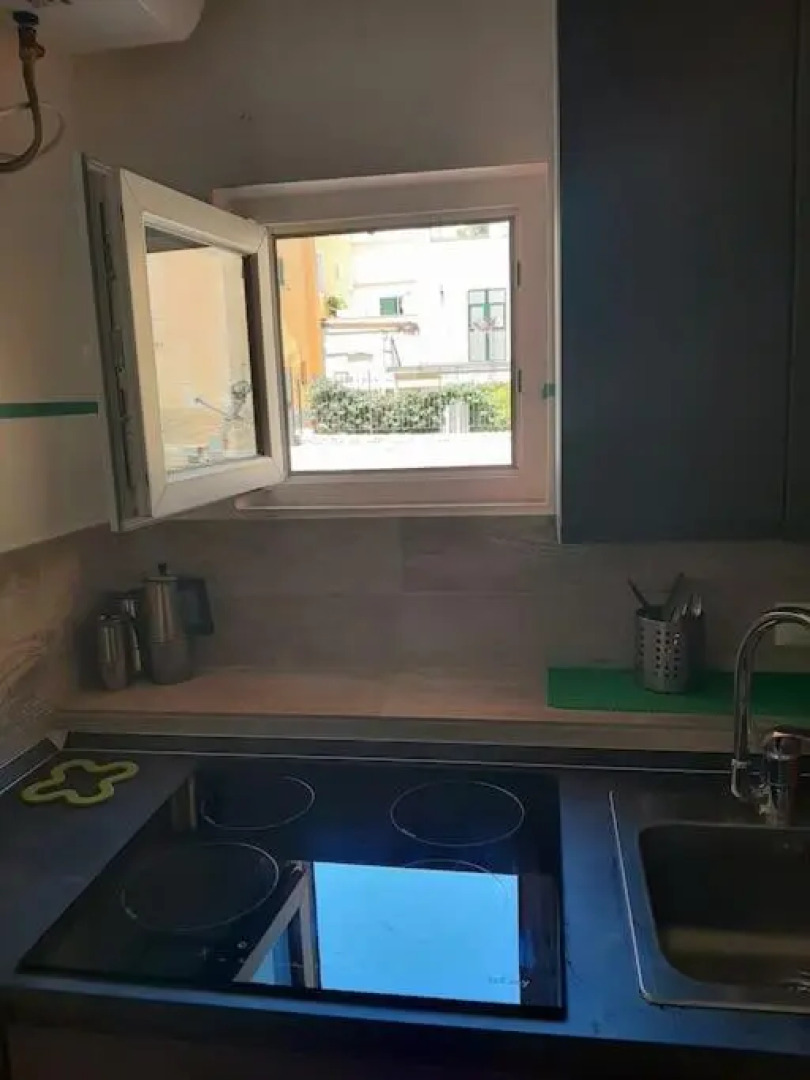 Ampio Bilocale Con Patio A 50 Metri Dal Mare!