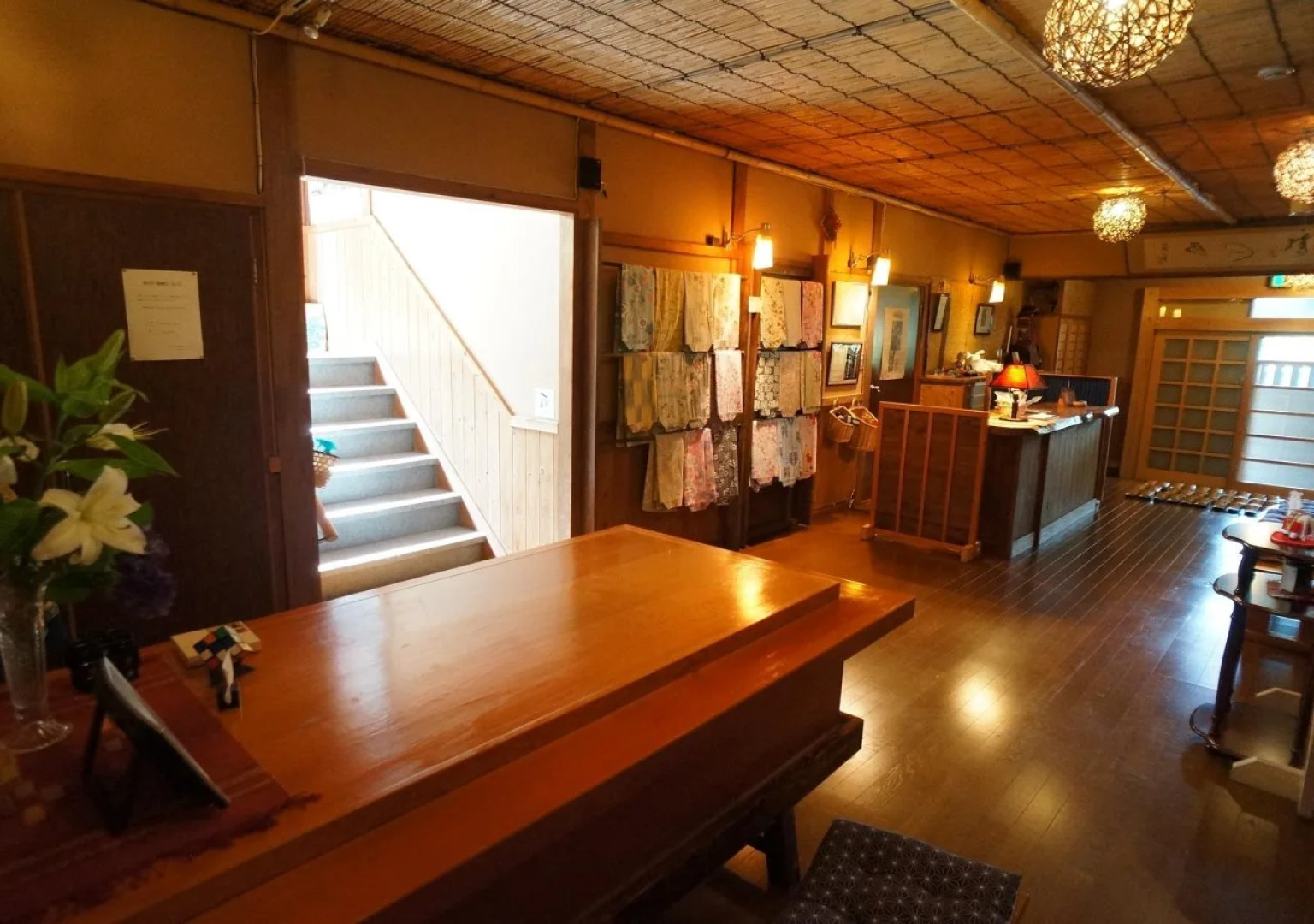 Hot Spring Inn Banya