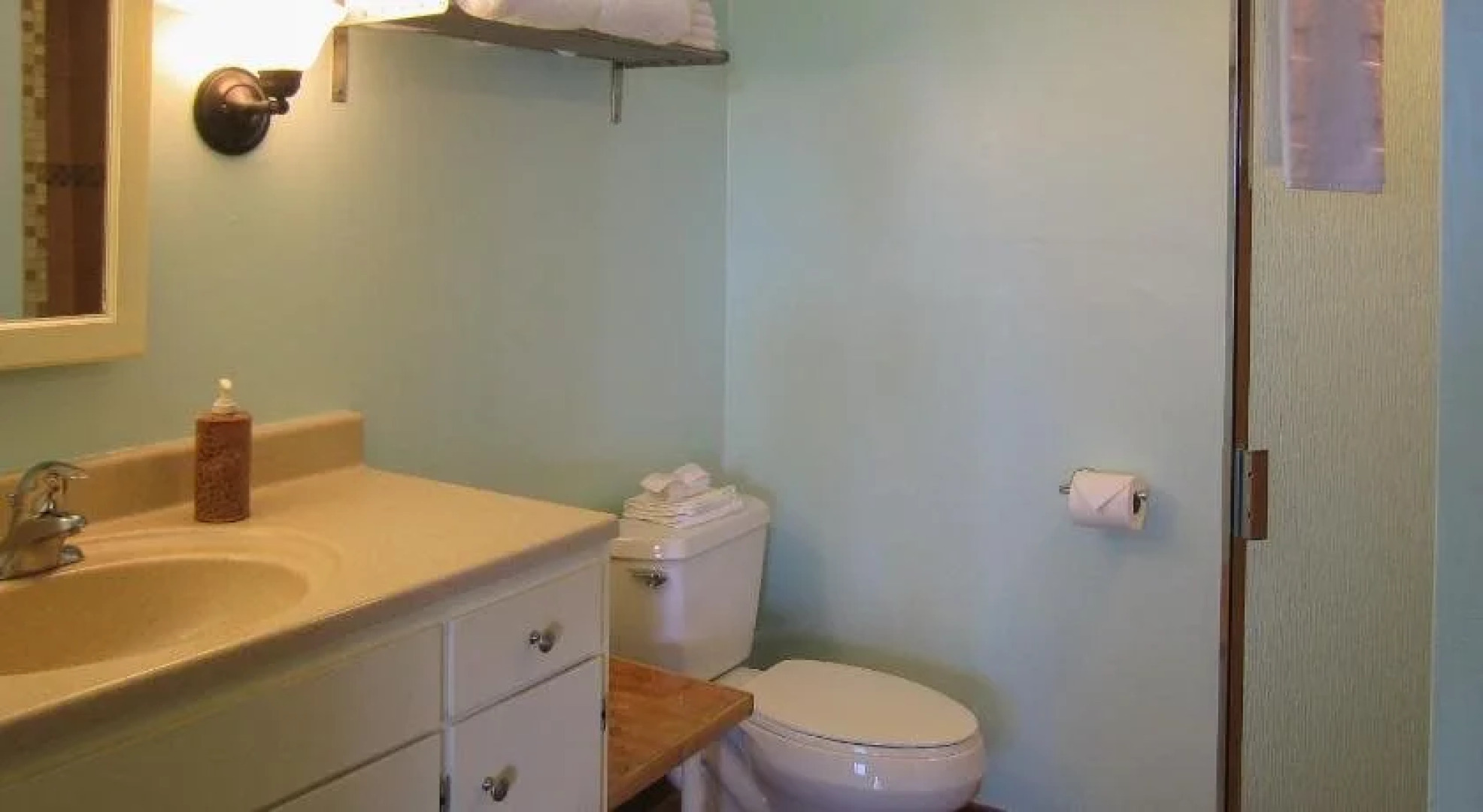 Hale Kai Hawaii Bed & Breakfast