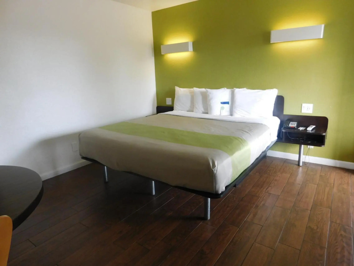 Fisherman's Cove Inn