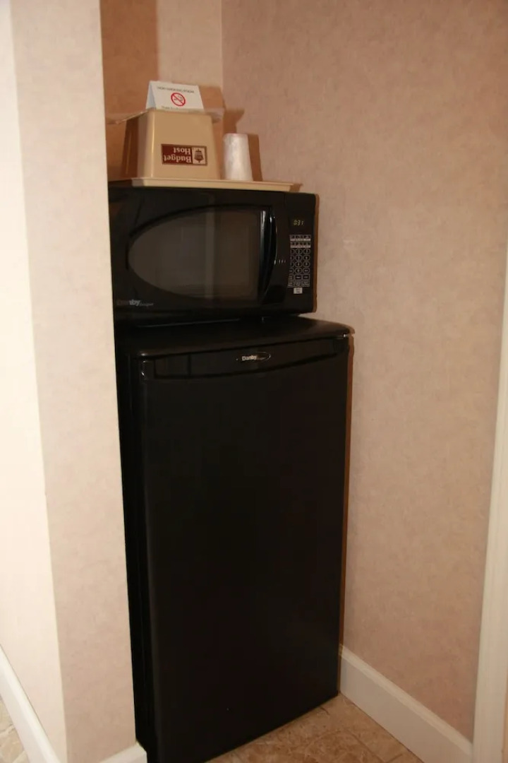 St. Ignace Budget Host Inn