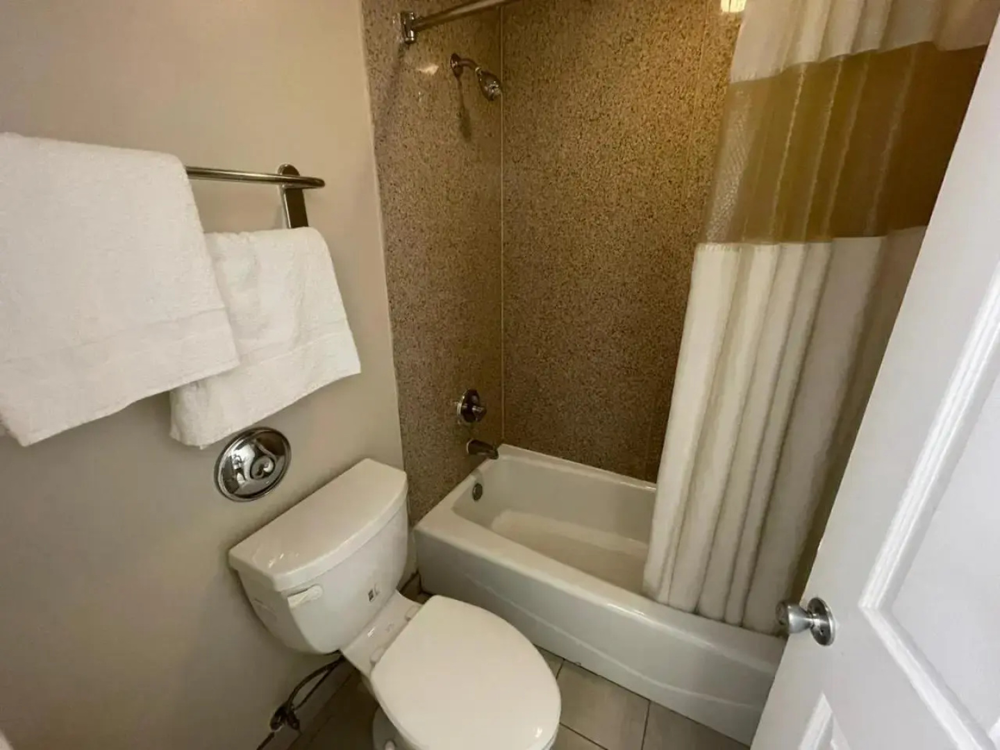 Super 8 Buena Park