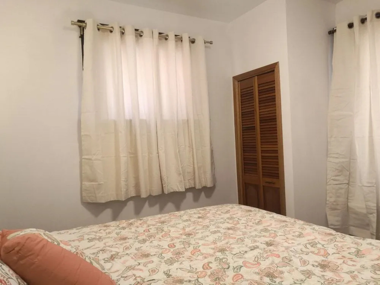 Ambassador's Inn Next Door