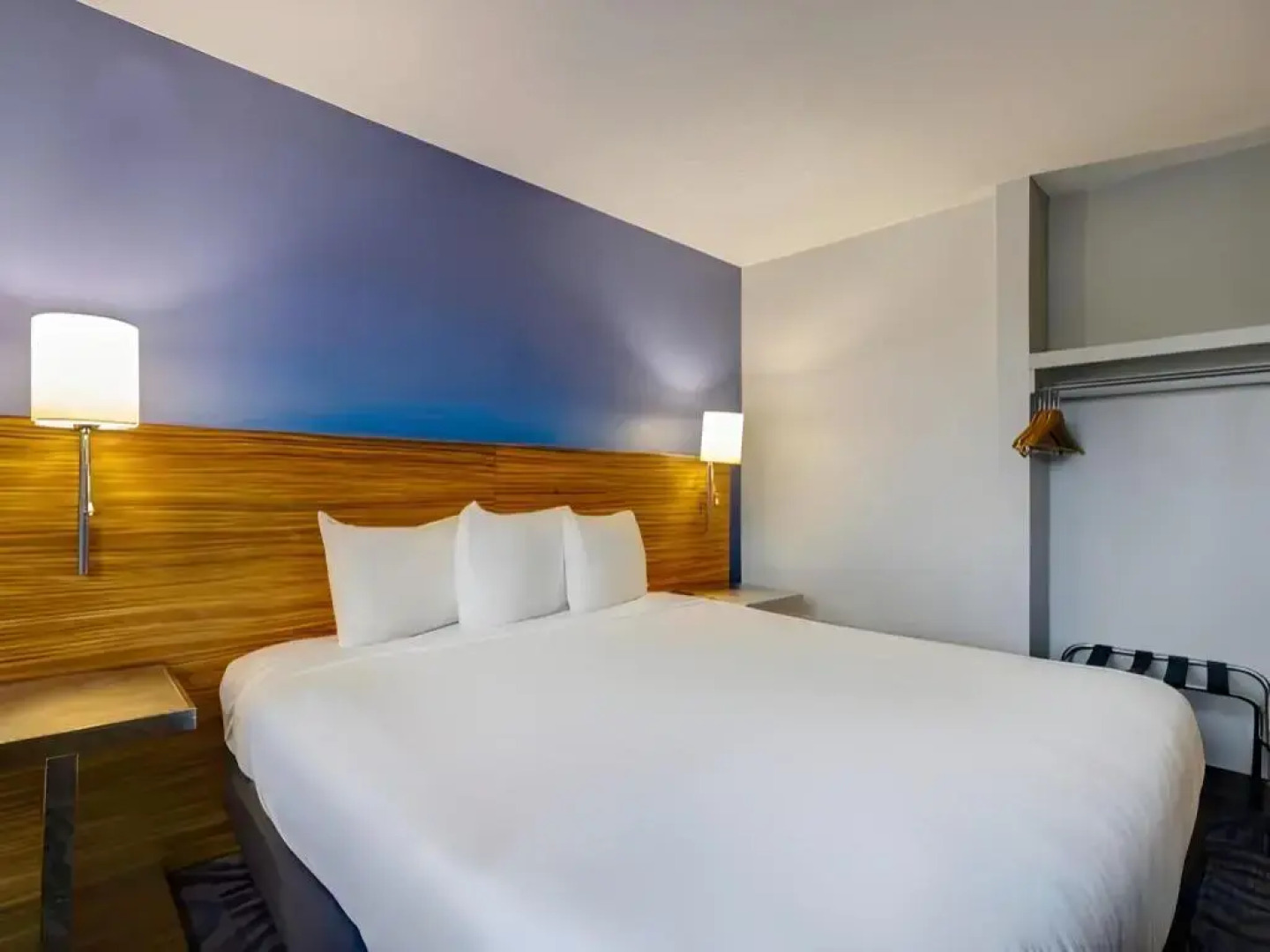 Motel 6 Oceanside, CA Marina / Camp Pendleton