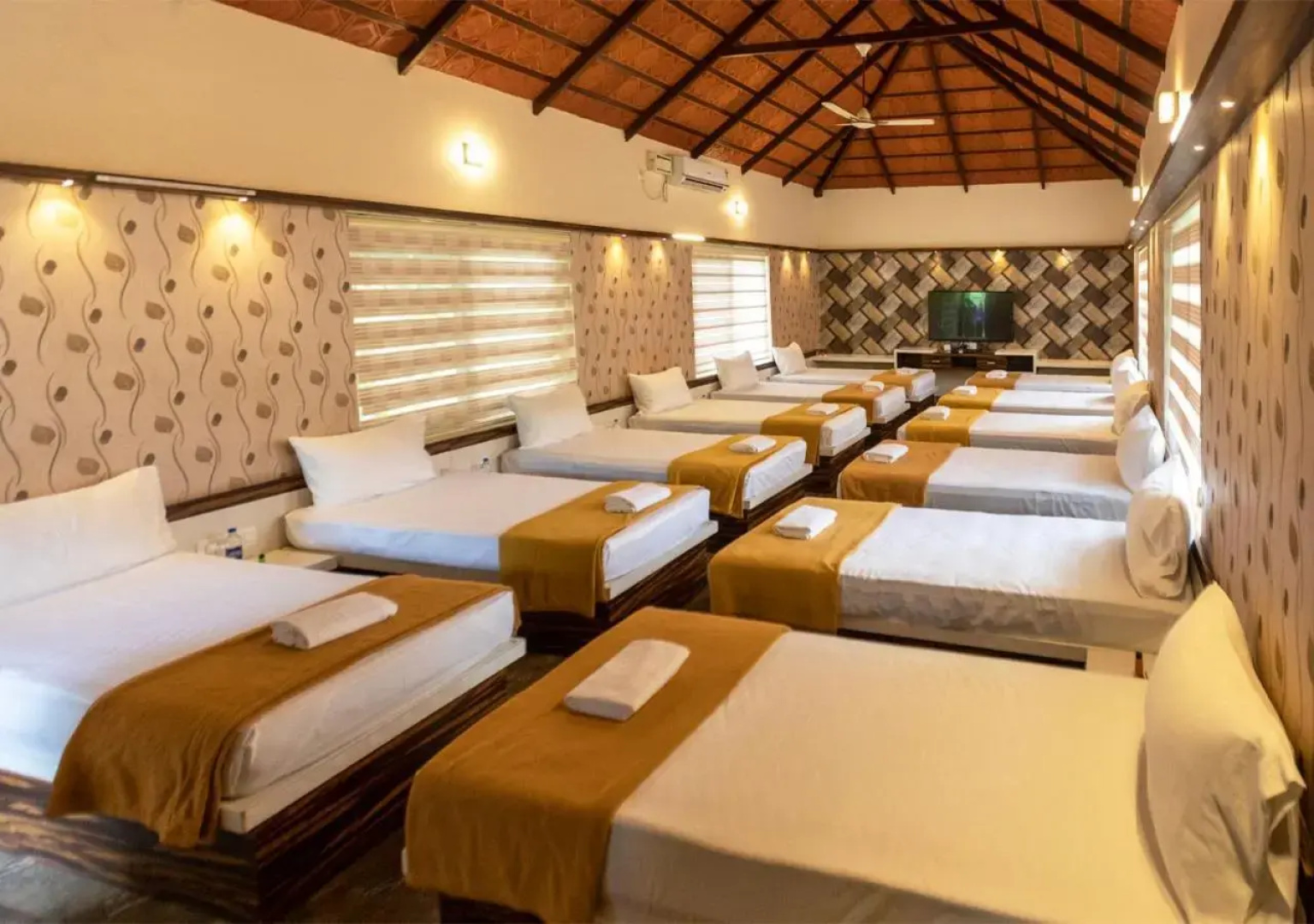 SR Jungle Resort