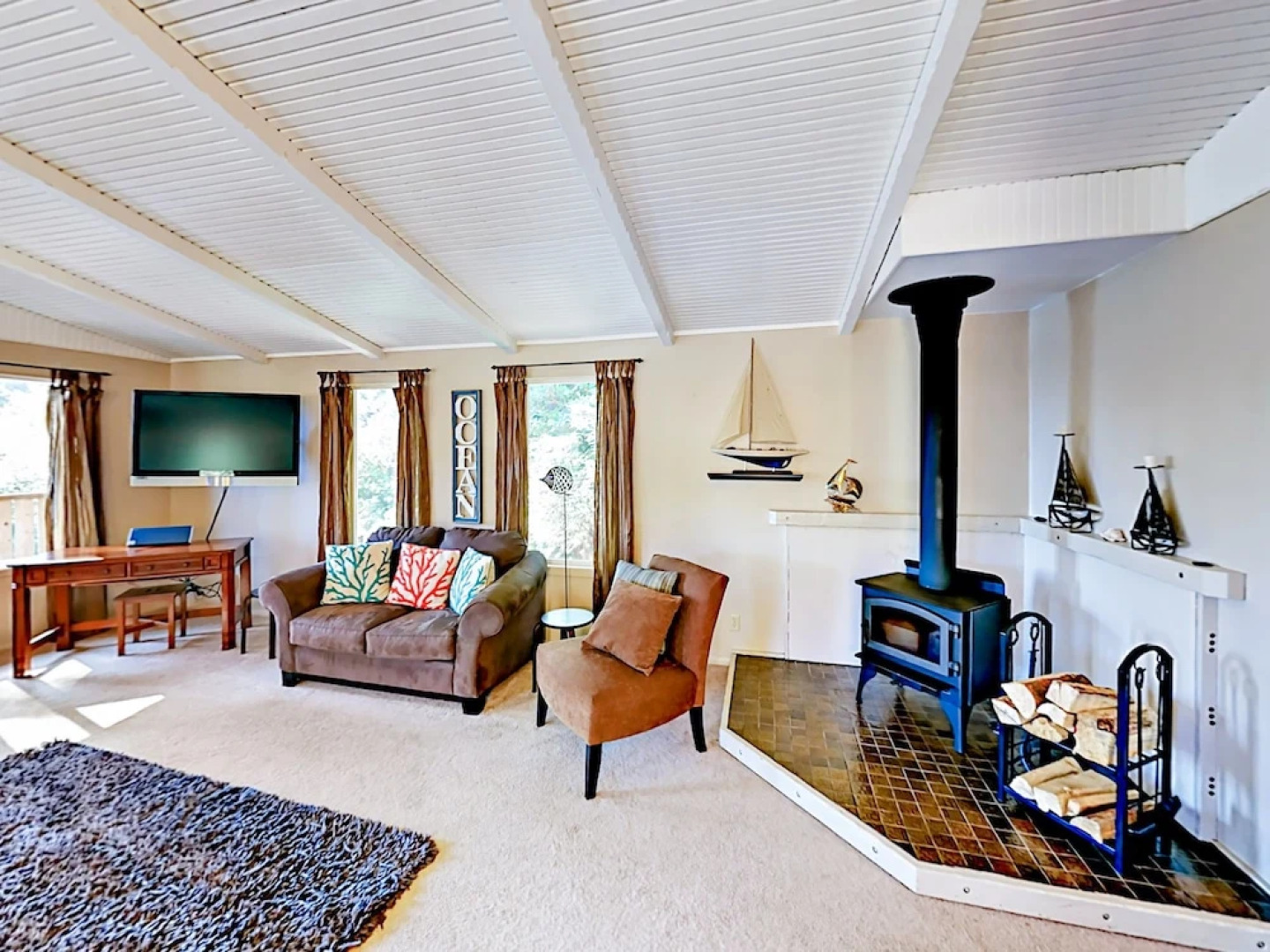 32750 Cape Kiwanda Drive Home - 3 Br home by RedAwning