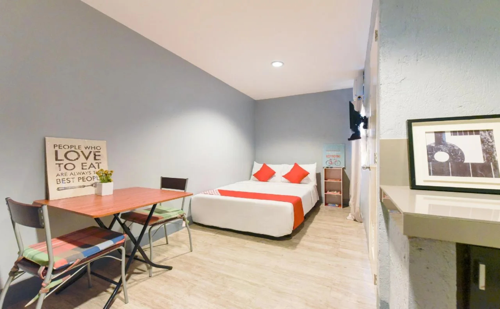 OYO 112 Majesty Suites