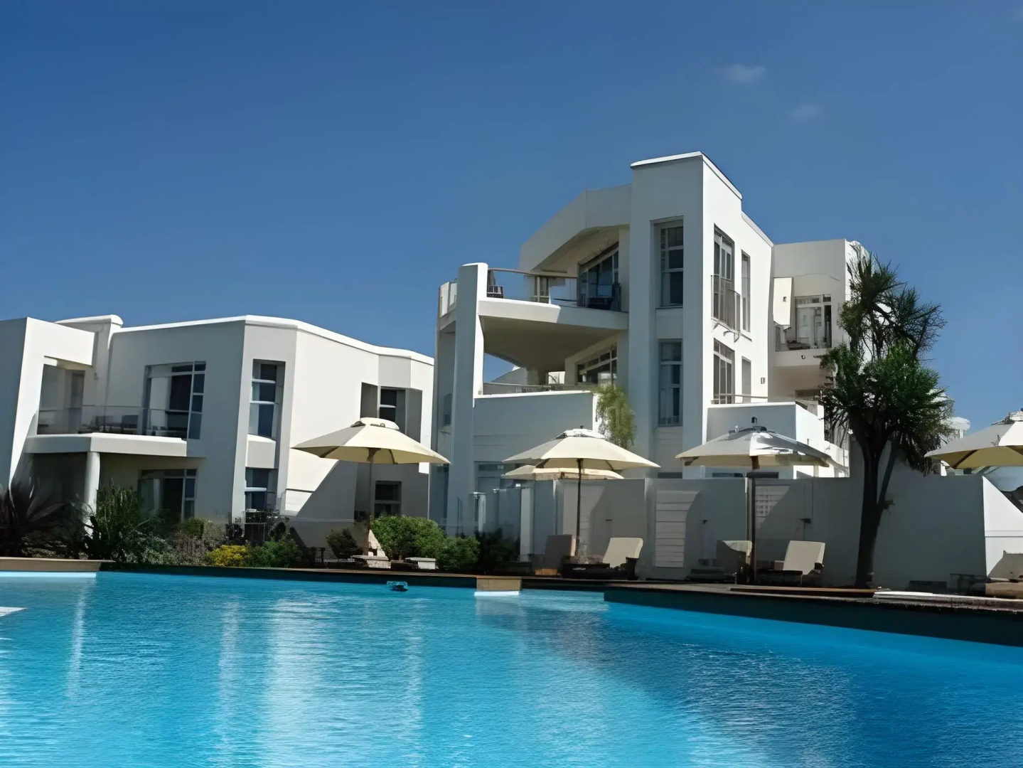 Diaz 15 House on the Bay