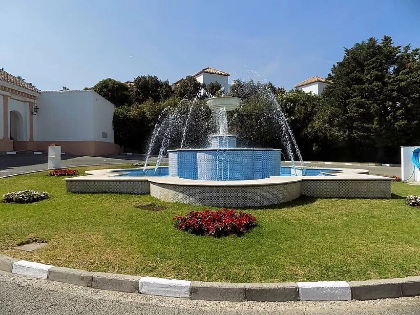 Luxury Le Village Apt Nr Puerto Banus