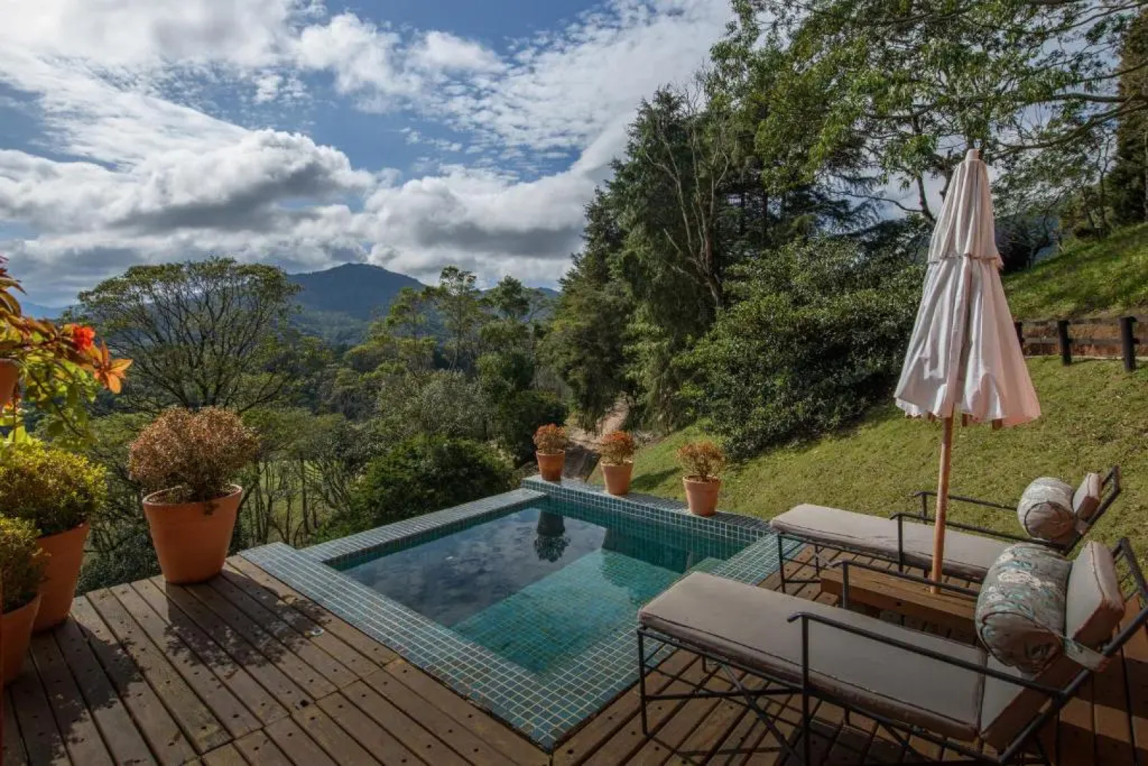 Quinta dos Pinhais Pouso e Charme