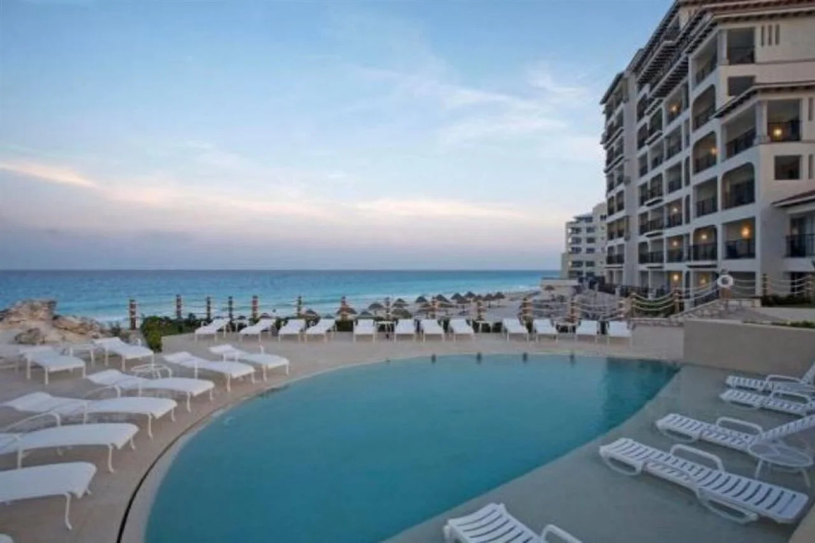 Royal Select at Grand Park Royal Cancun-All Inclusive-Adults Only