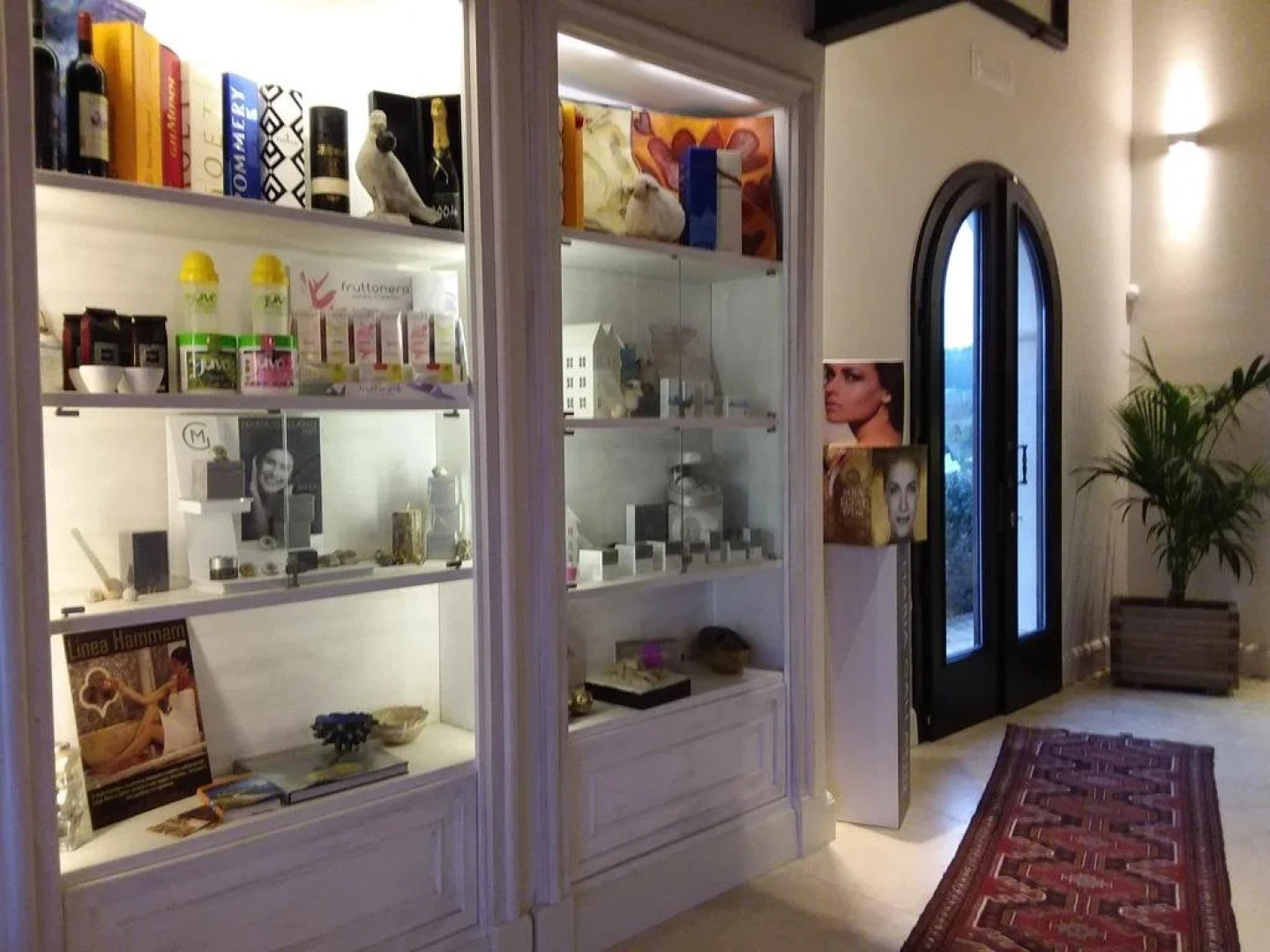 Martines Club Resort & Mandalay SPA