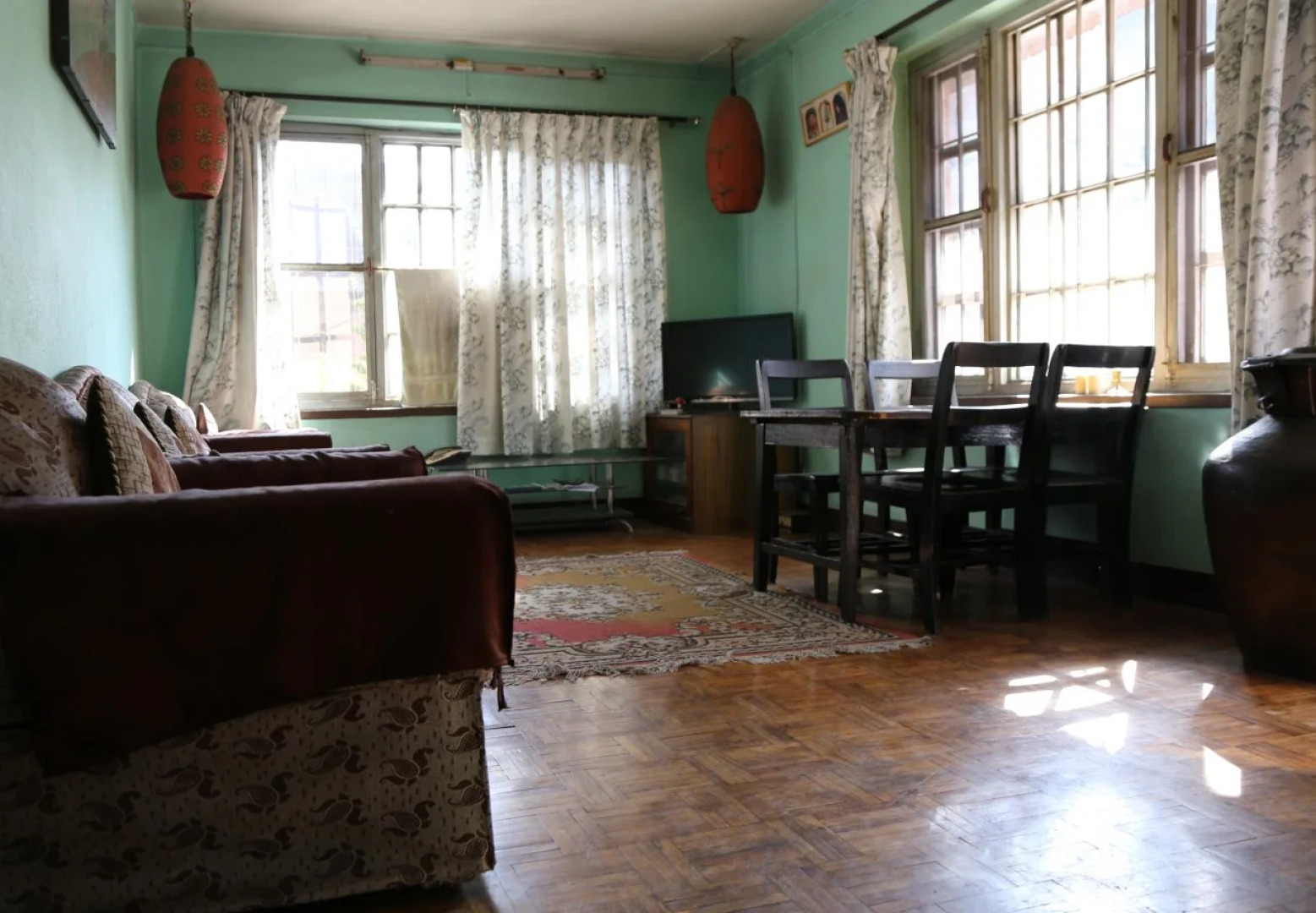 Pradhan House Homestay with Garden