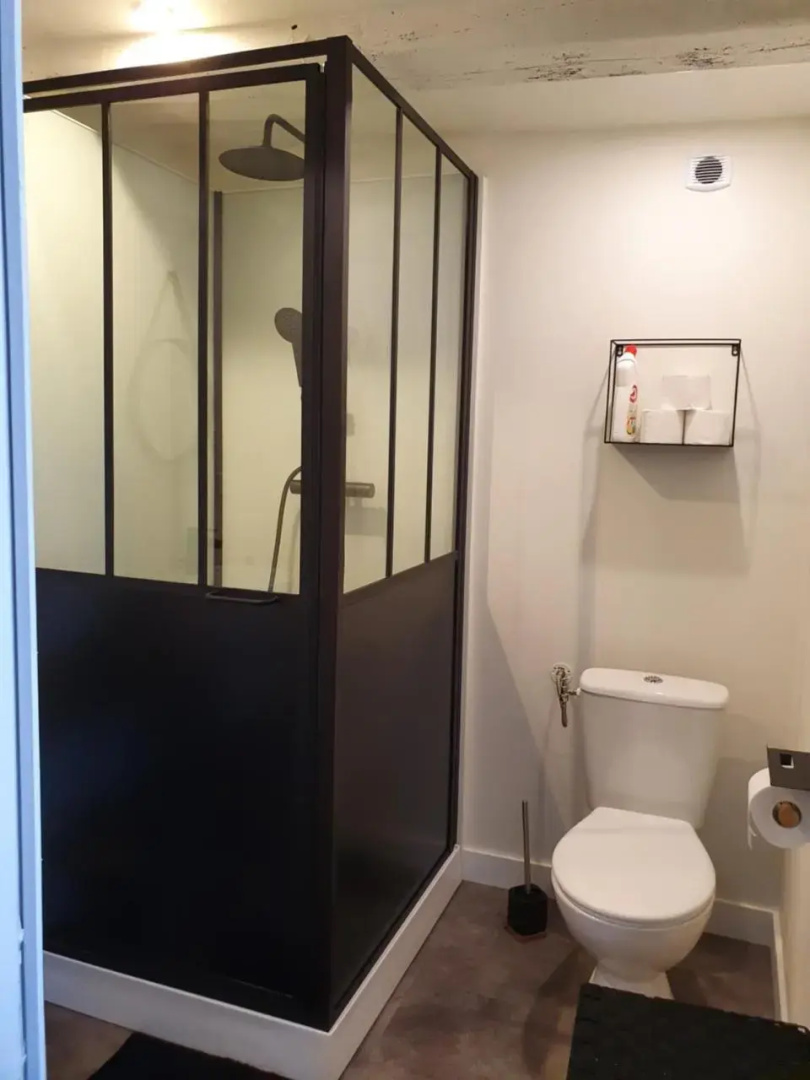 Studio meublé au pied de la cité médiévale