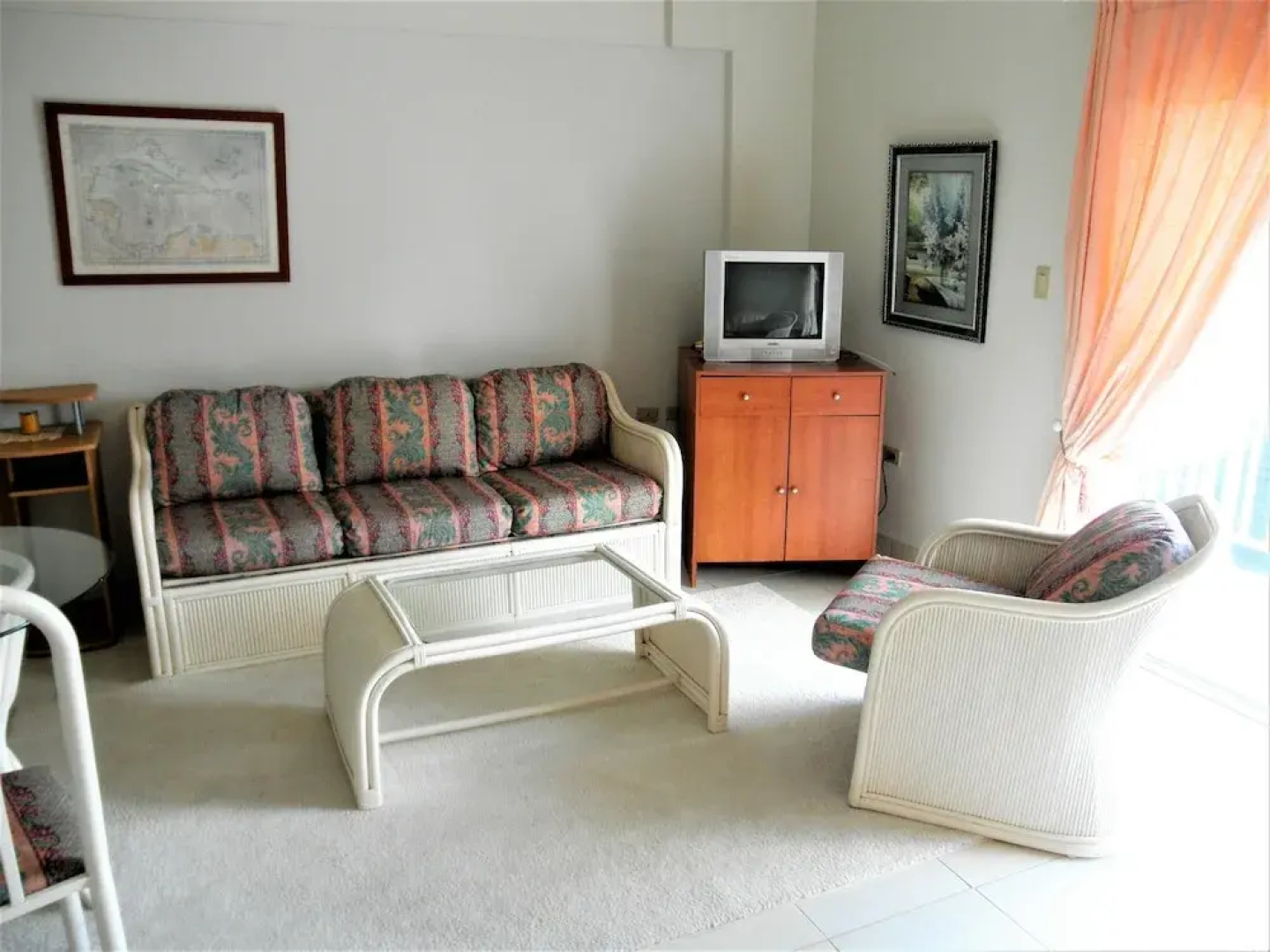 Myriam and Frank Residence