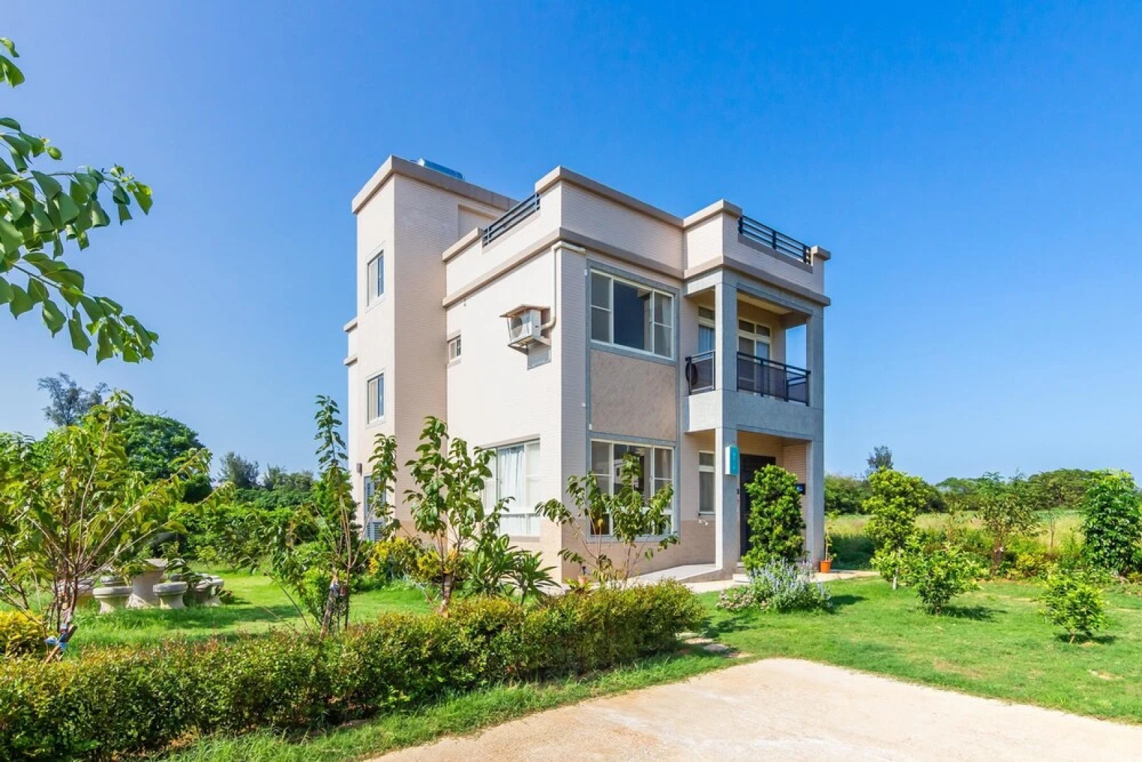 Jing-xiang No.8 Hostel