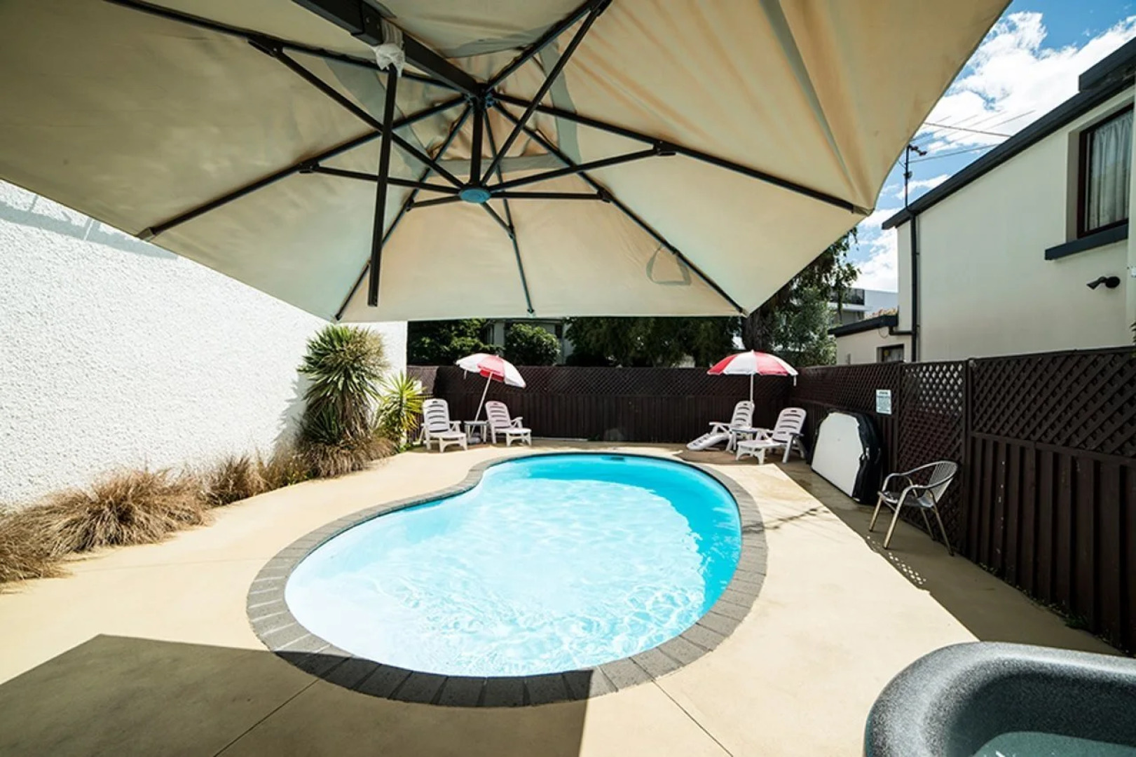 Southern Comfort Motel