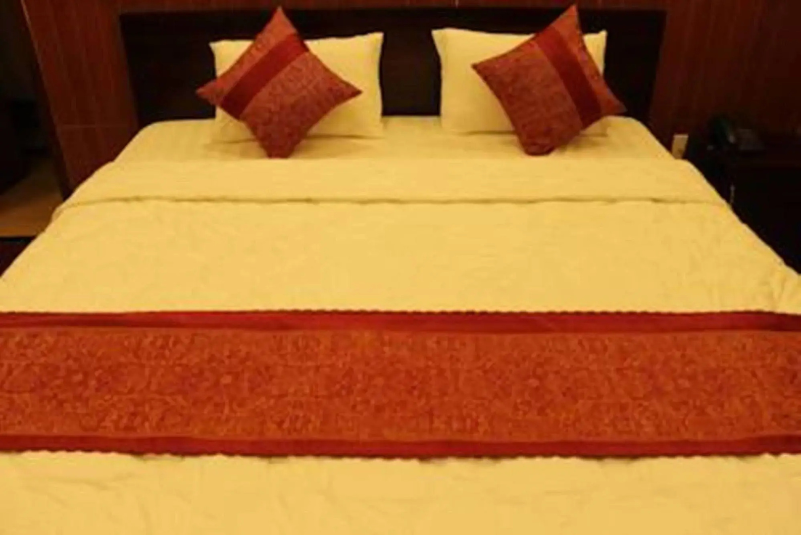 Cau Rong Hotel