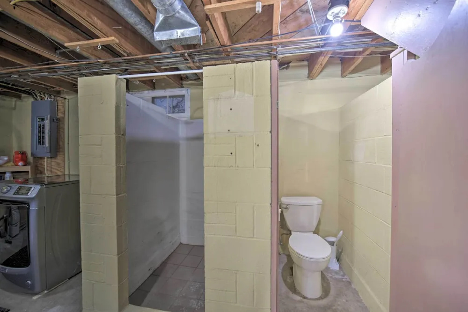 Pet-friendly Retreat ~ 1 Mi to St Louis River!