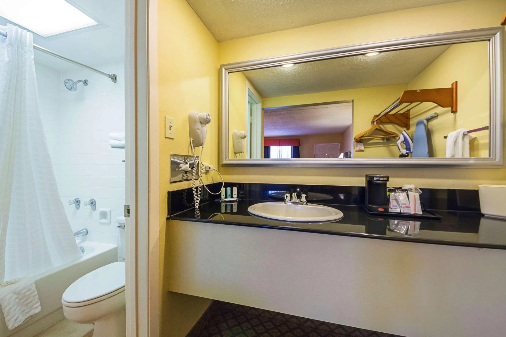 Studio 6 Suites North Richland Hills, TX
