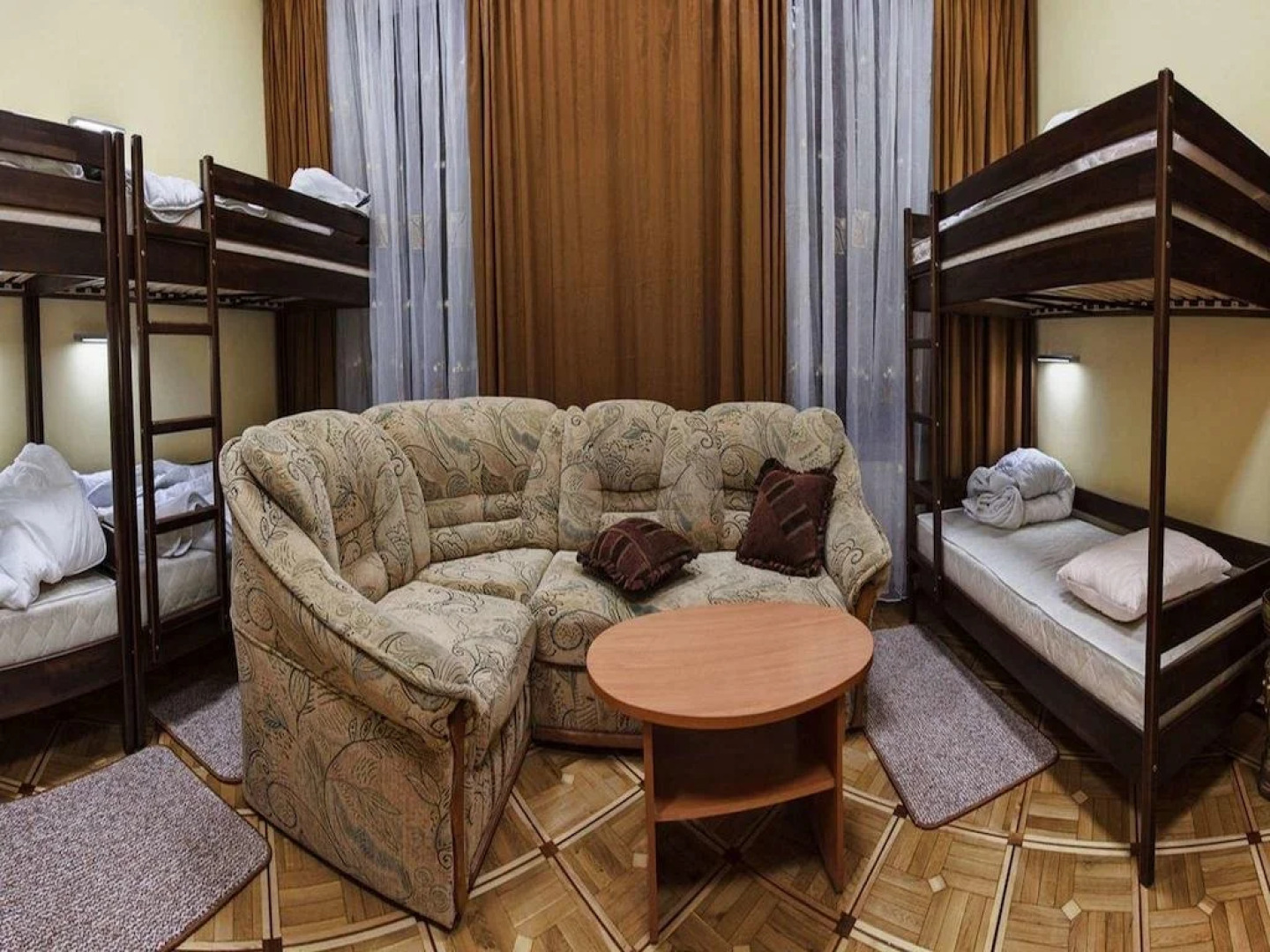 Хостел Берлога