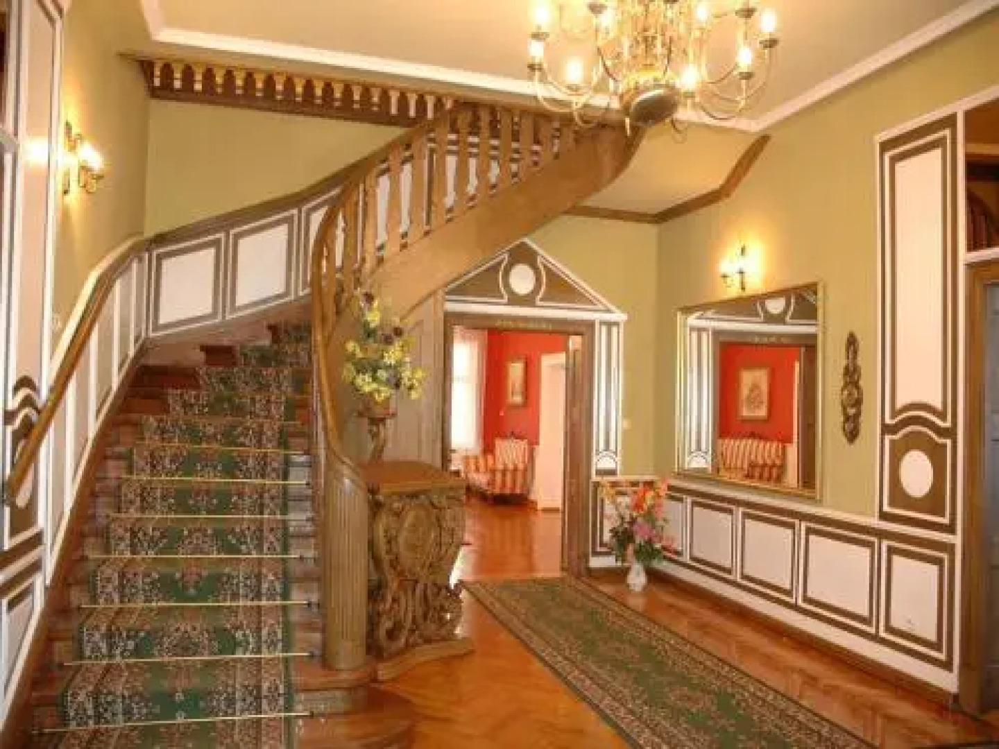 Pałac w Witosławiu ośrodek apifitoterapii "APIHERBA"