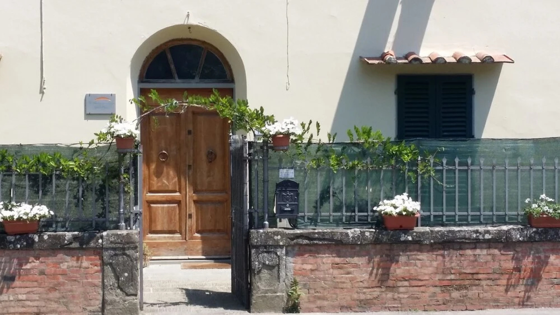 La Stazione Per Dormire Guest House