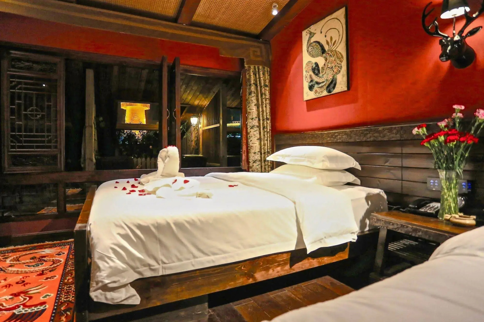 Shangri-la Bird of Paradise Inn