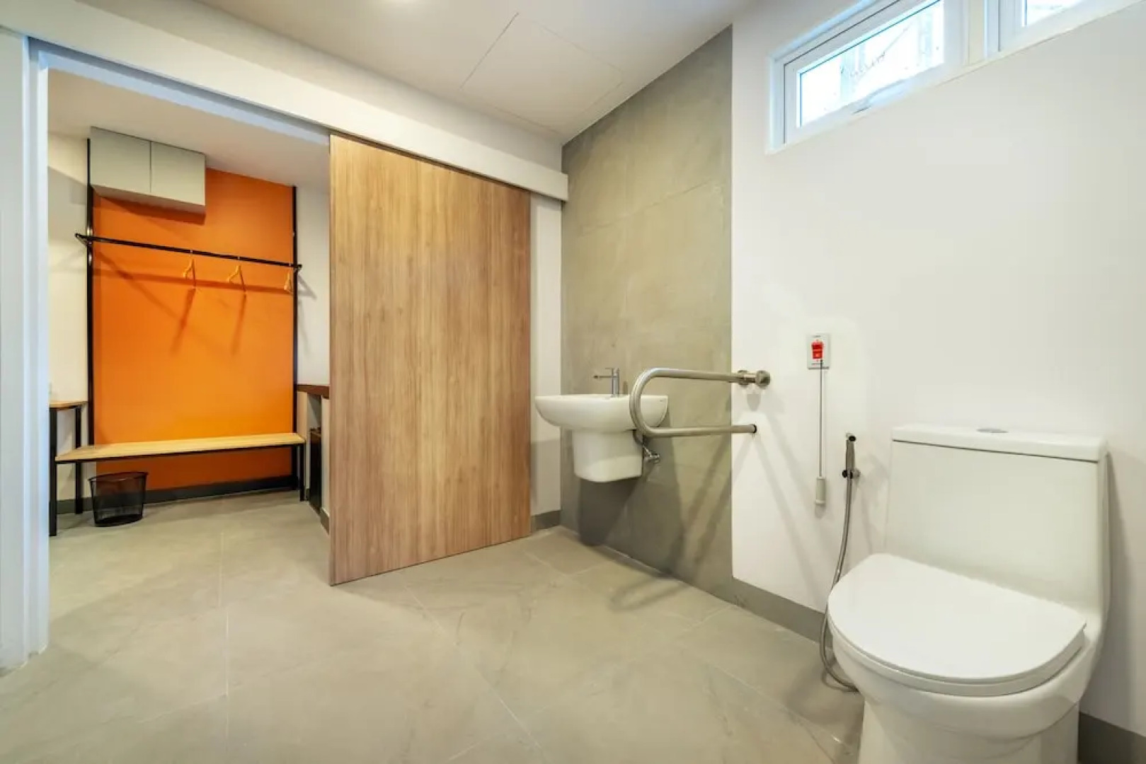 PLAAI Plus Hotel Bowin