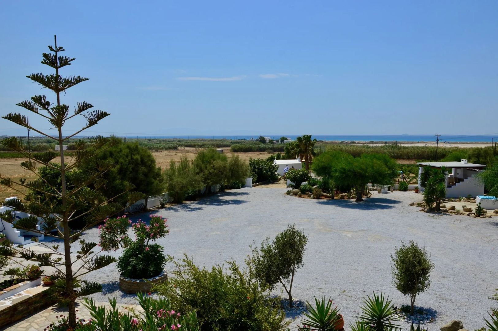 Zanneta Apartments and Suites