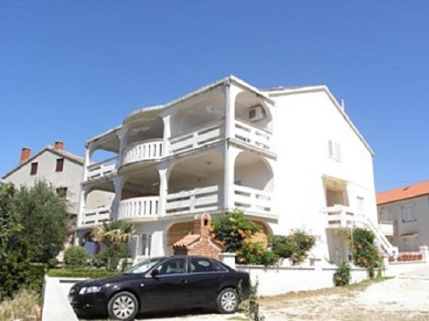 Room Antony - free grill: R1 Novalja, Island Pag