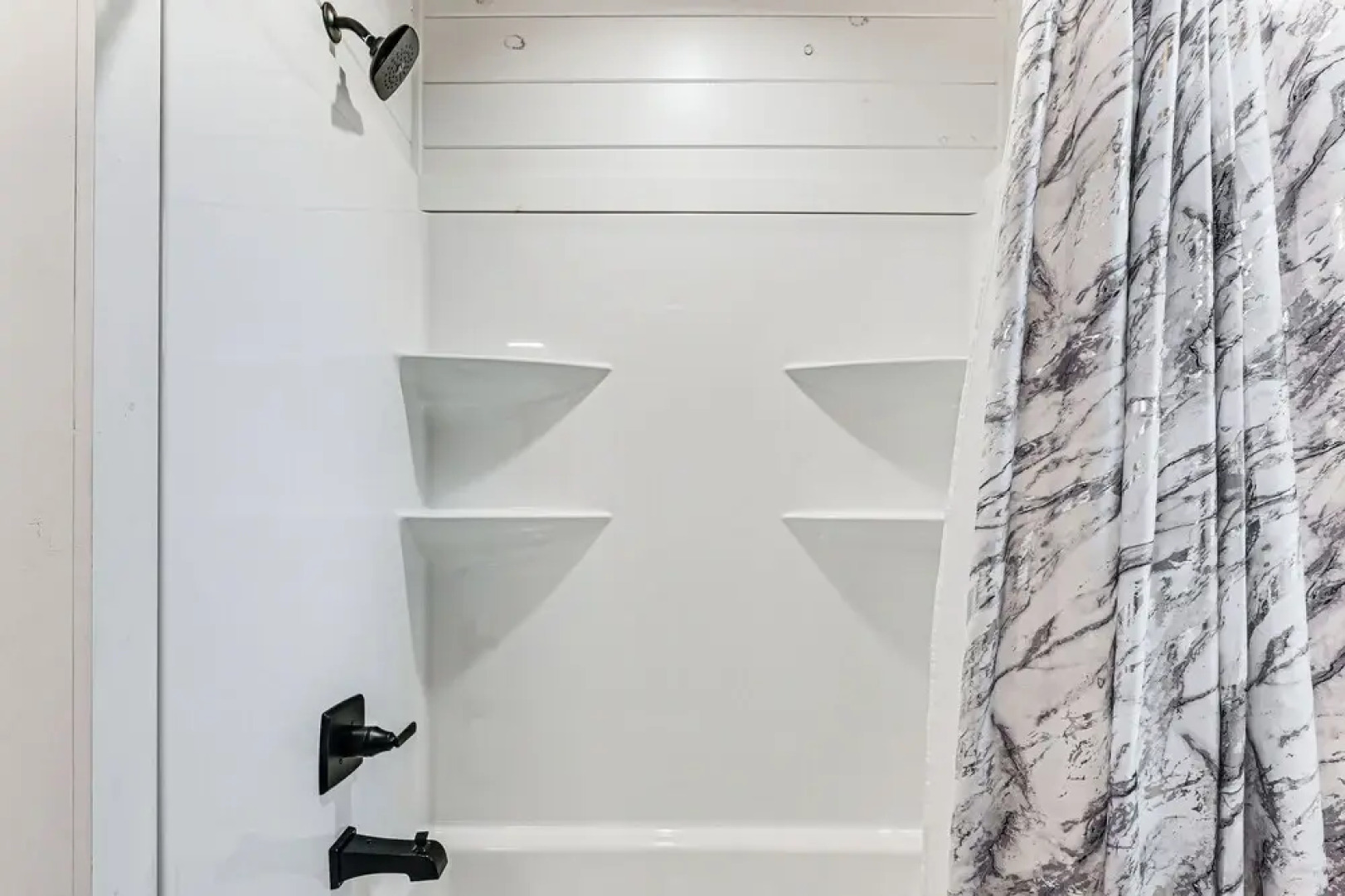 6 Mi to Broken Bow Lake: Home w/ Game Room!