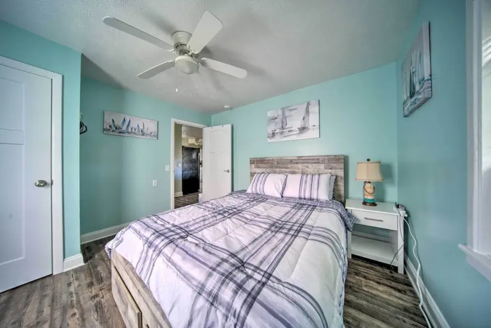 Charming Geneva Getaway w/ Easy Strip Access!