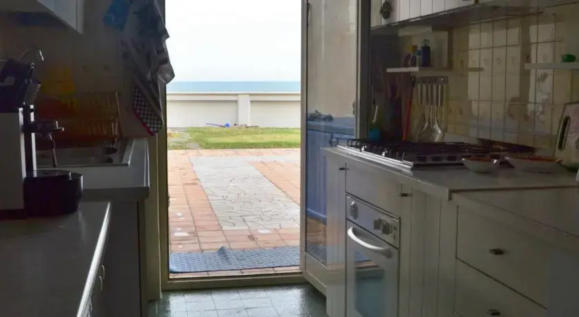 Dentro il mare a un passo dallEtna