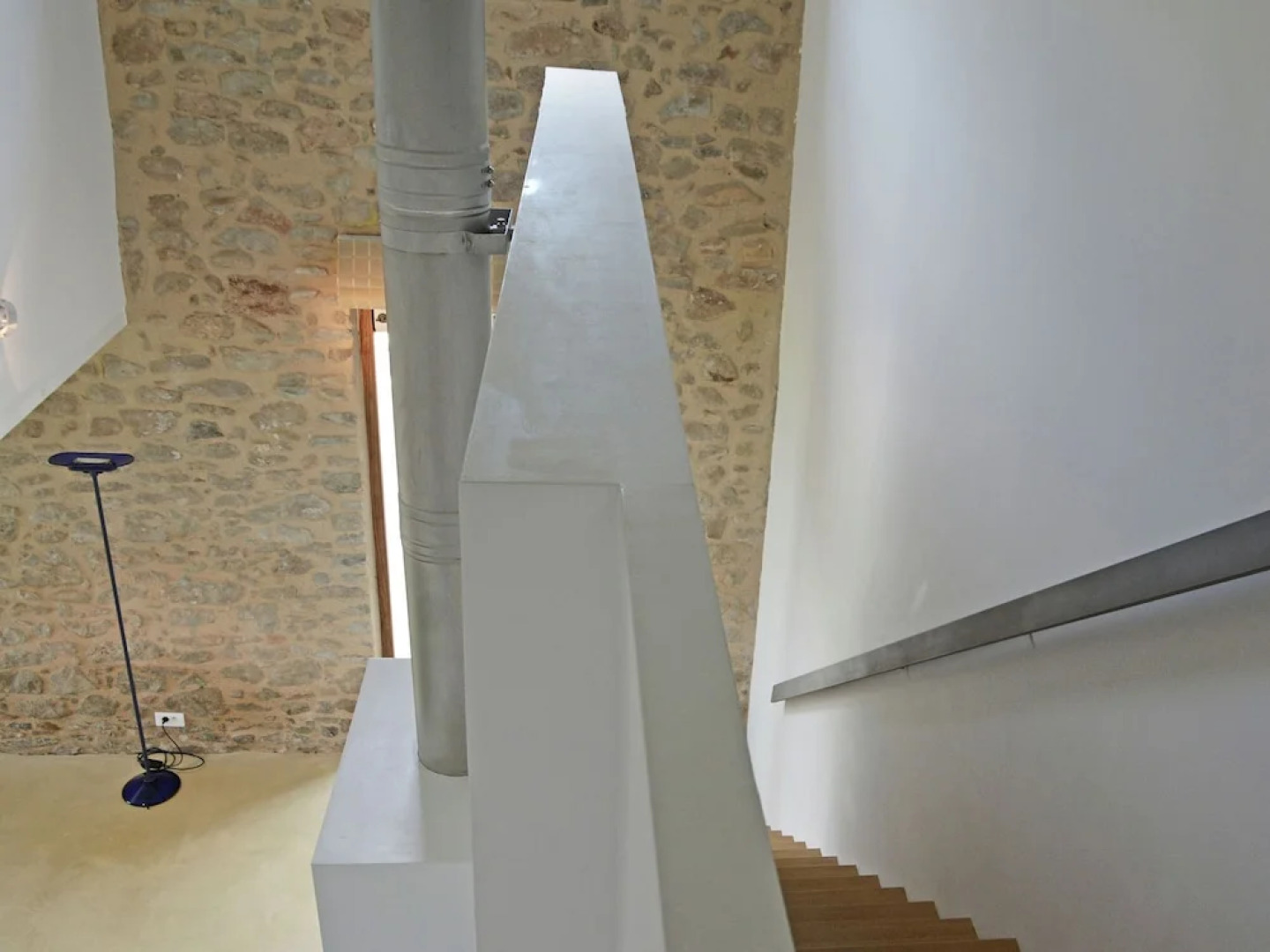 18th Century Farmhouse on a Domain of 1.2 ha With Vineyard, Private Swimming Pool, and Pool House