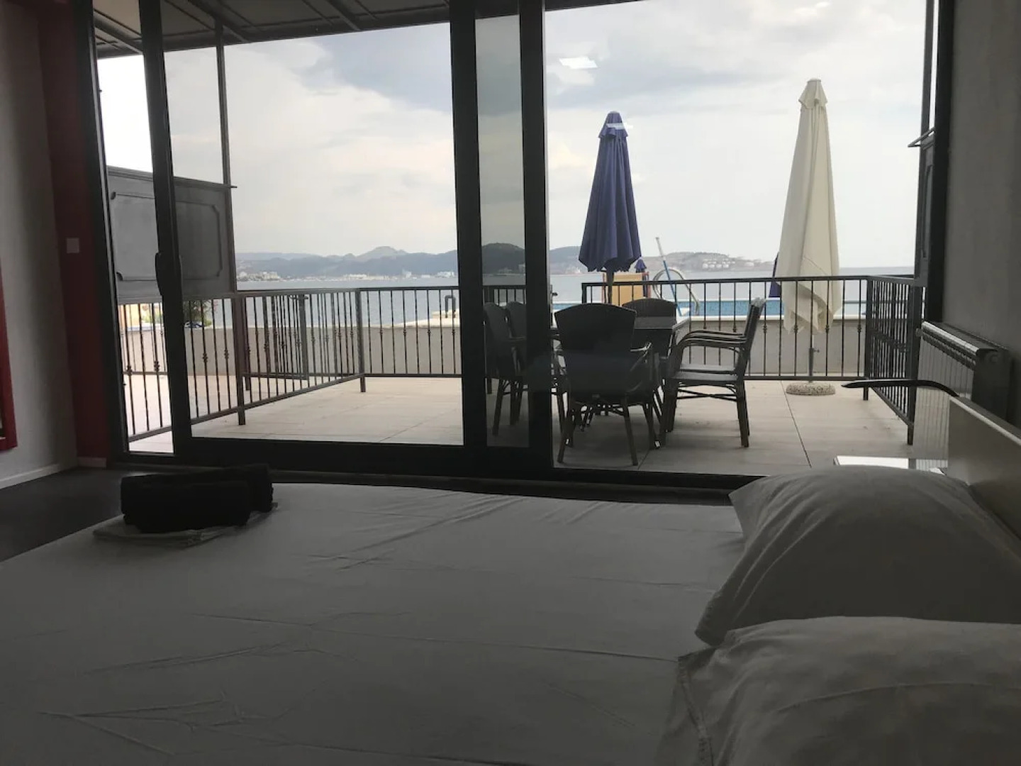 Apartments Red Beach