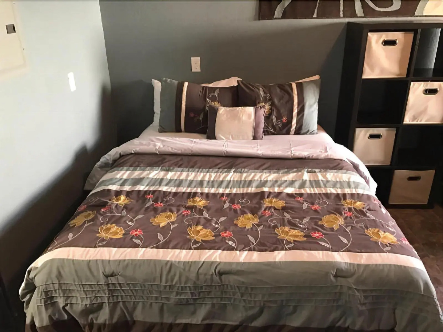 Riverfront Studio Suites