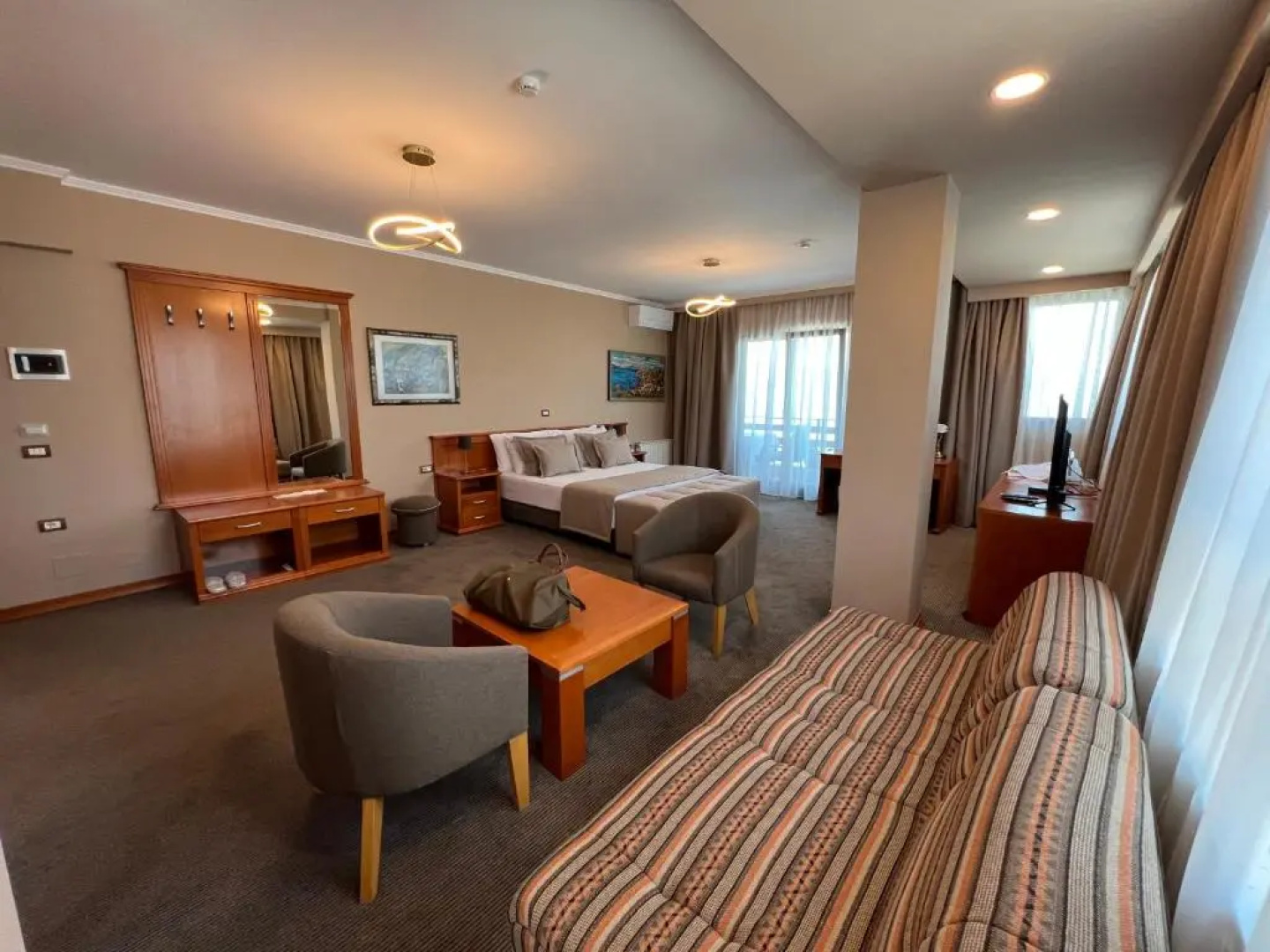 Hotel Millennium